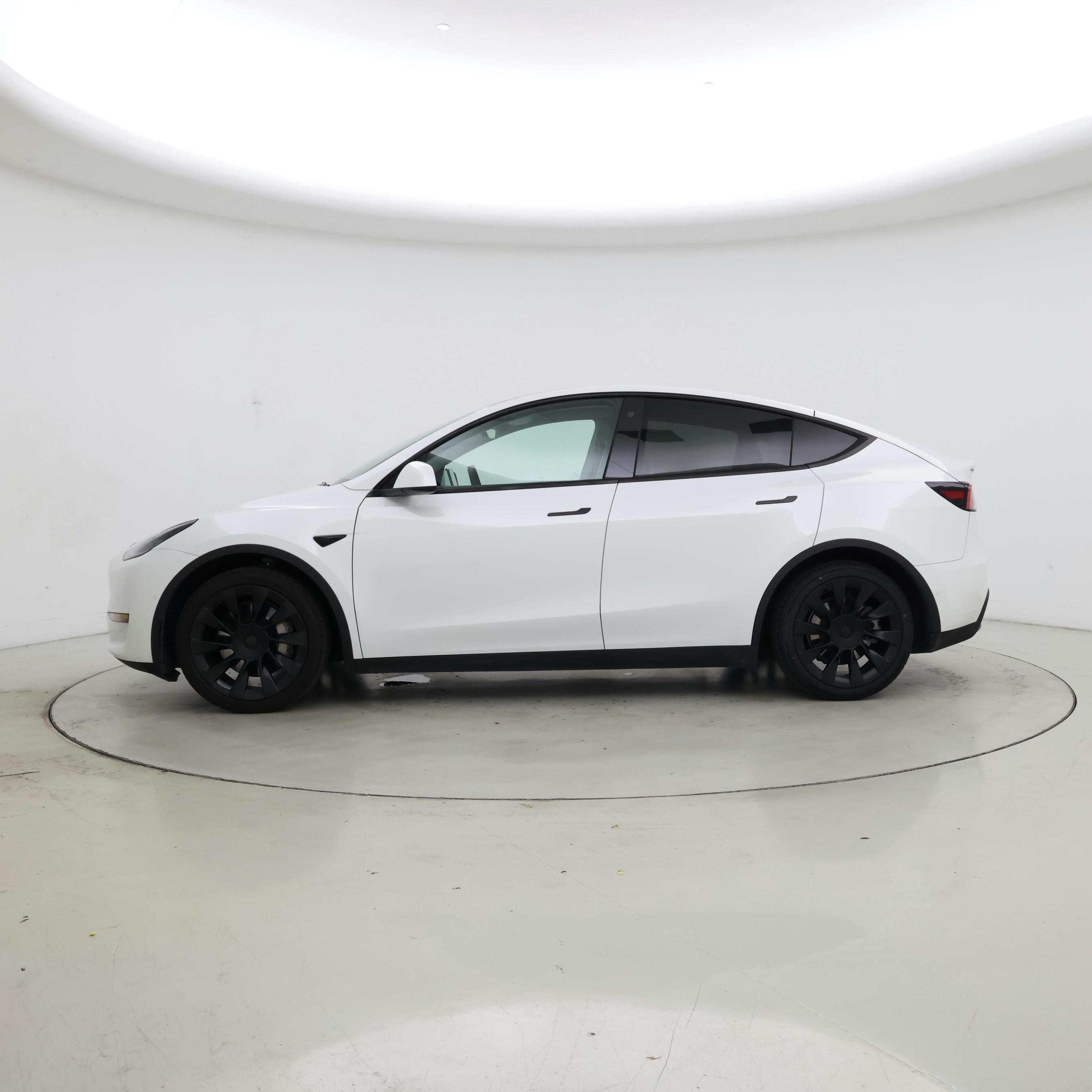 Thumbnail: 2021 Tesla Model Y - 3