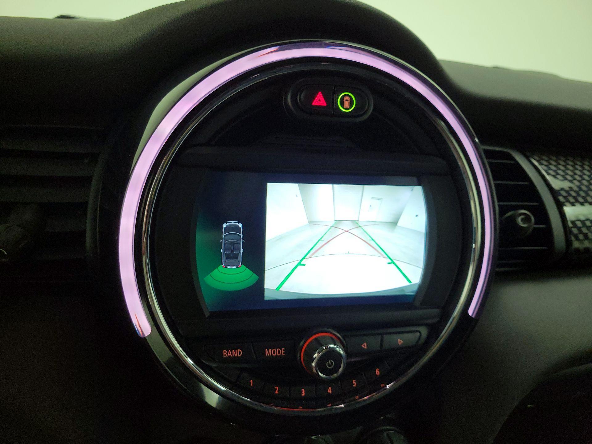 Thumbnail: 2019 MINI Cooper - 15