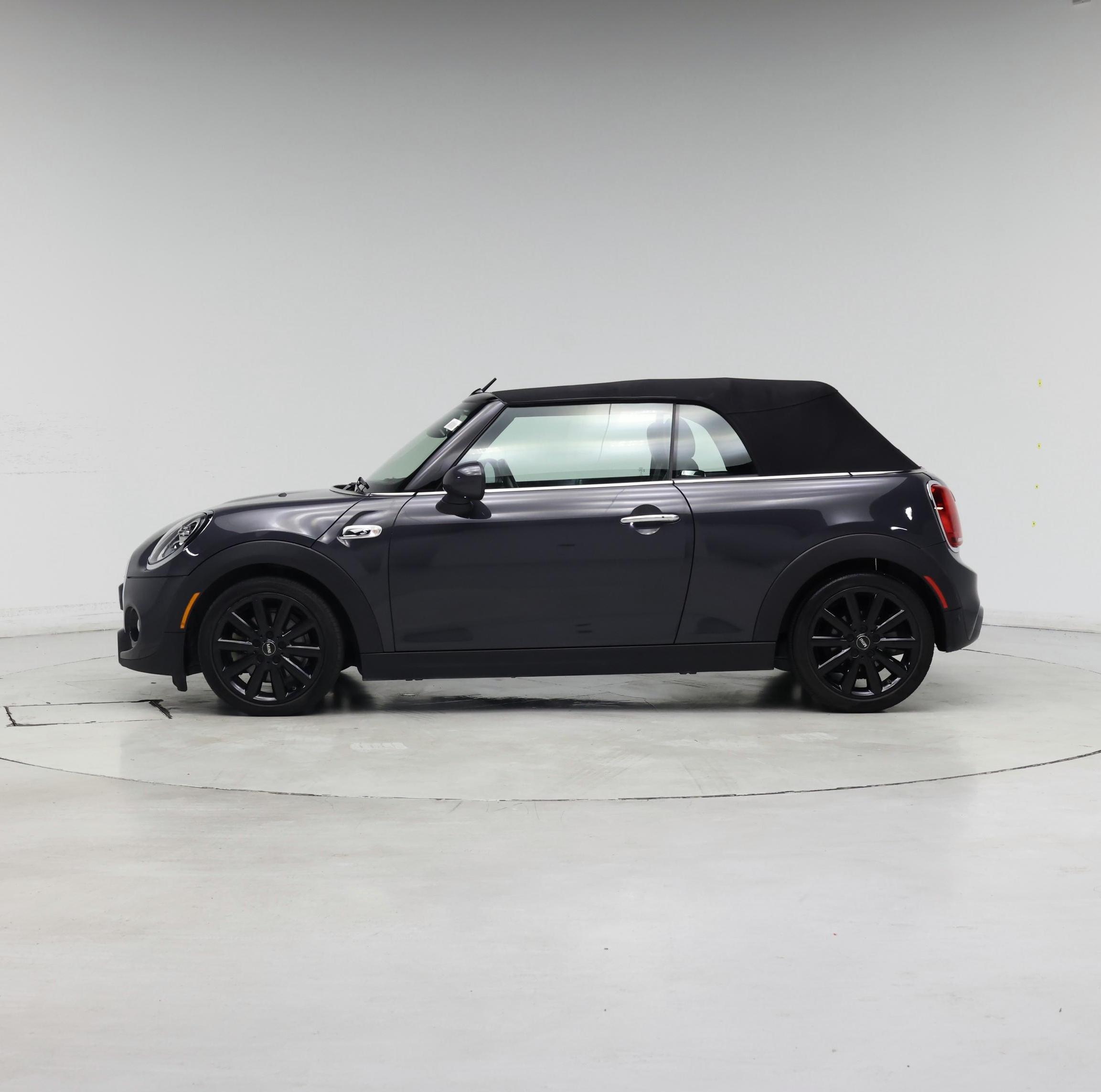 Thumbnail: 2019 MINI Cooper - 3