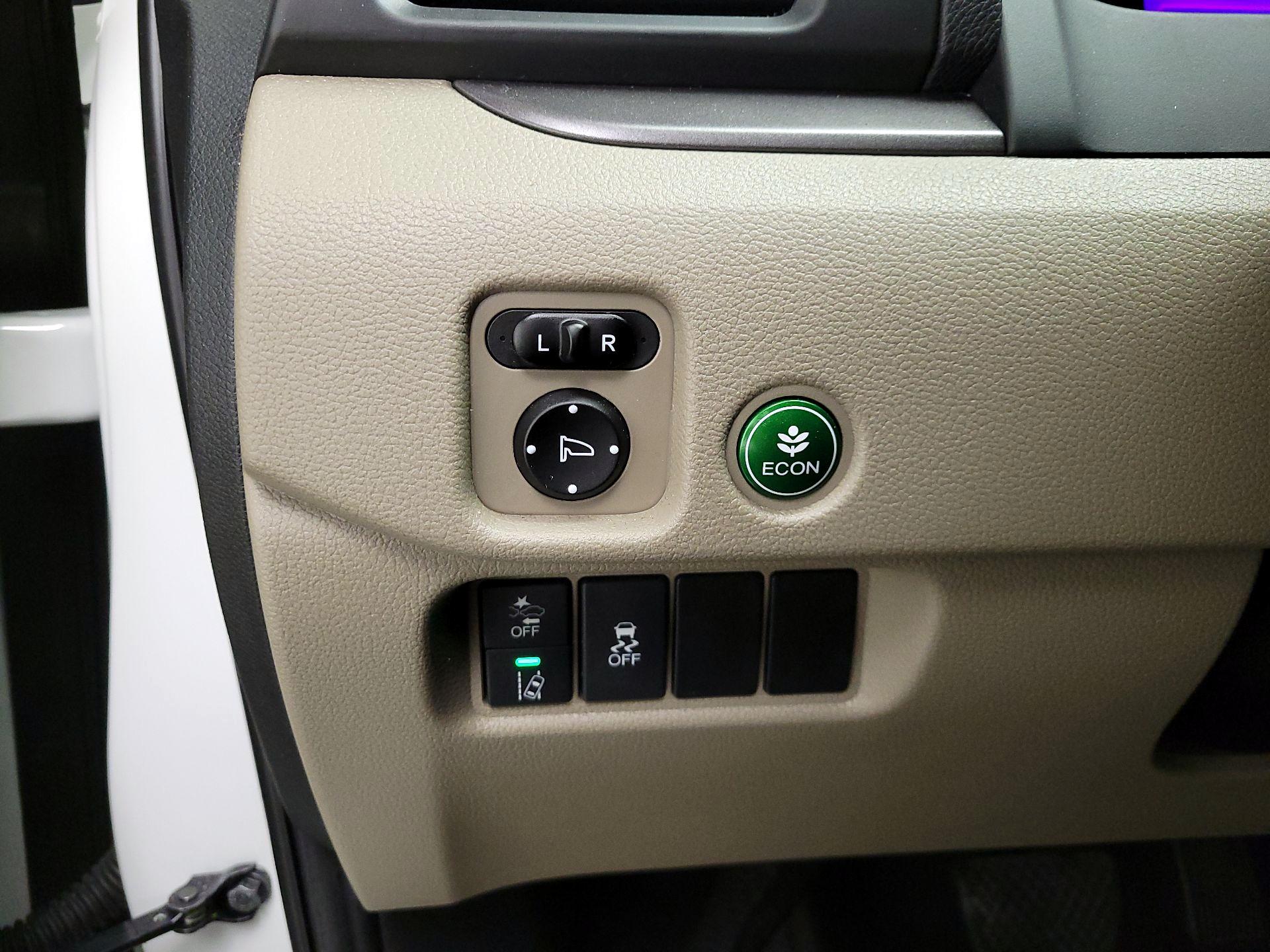 Thumbnail: 2021 Honda Pilot - 13