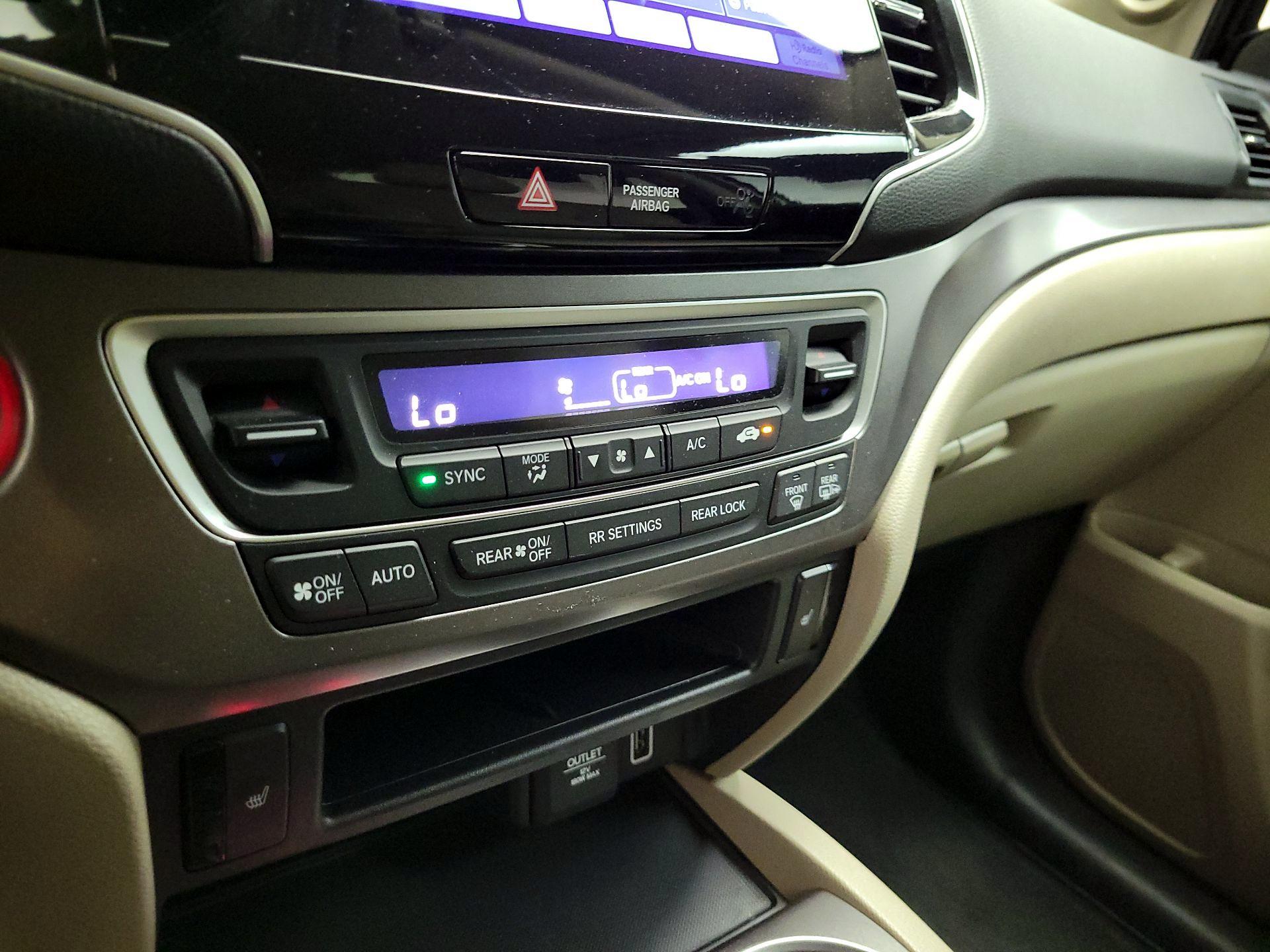 Thumbnail: 2021 Honda Pilot - 16