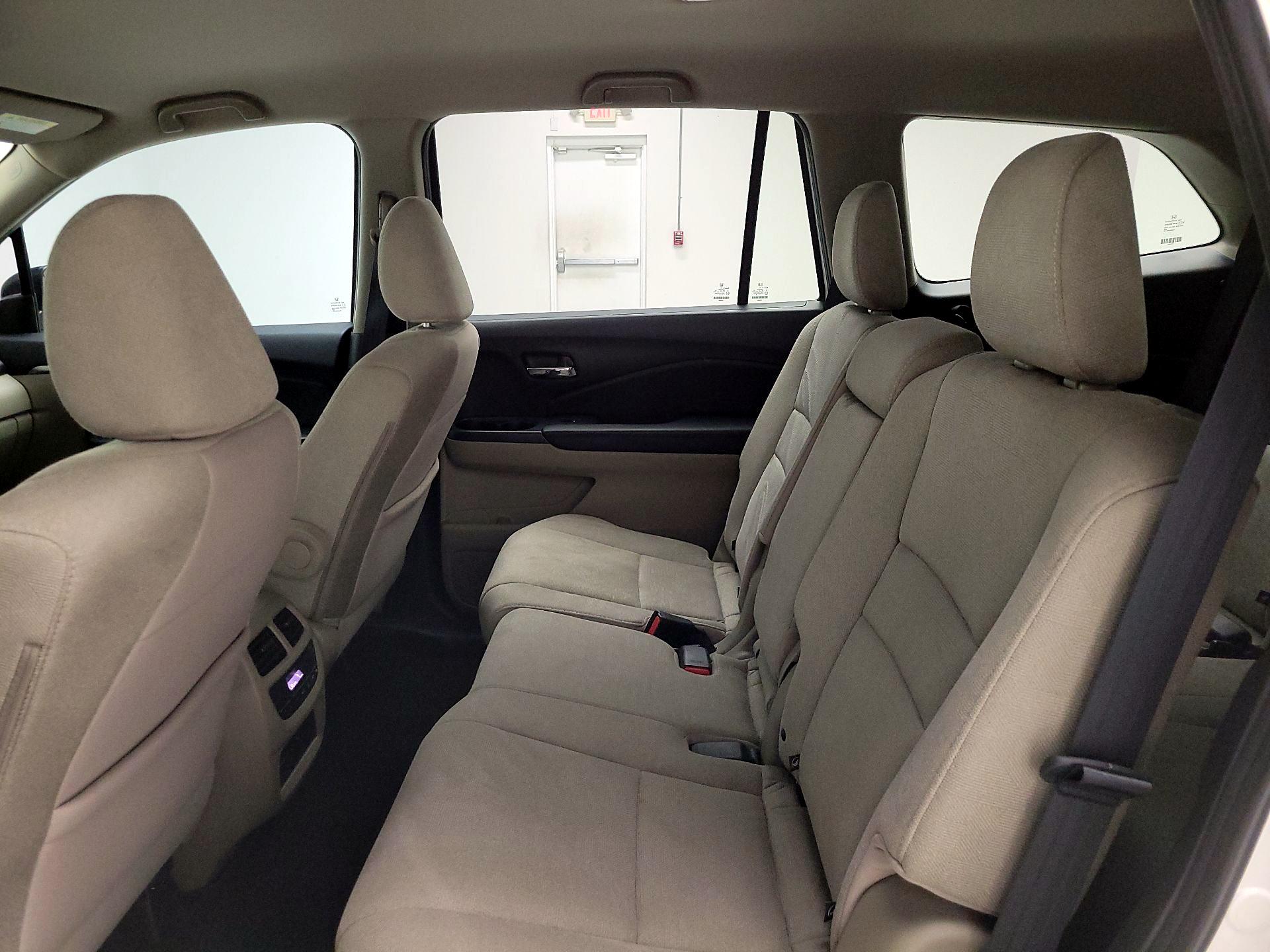 Thumbnail: 2021 Honda Pilot - 19