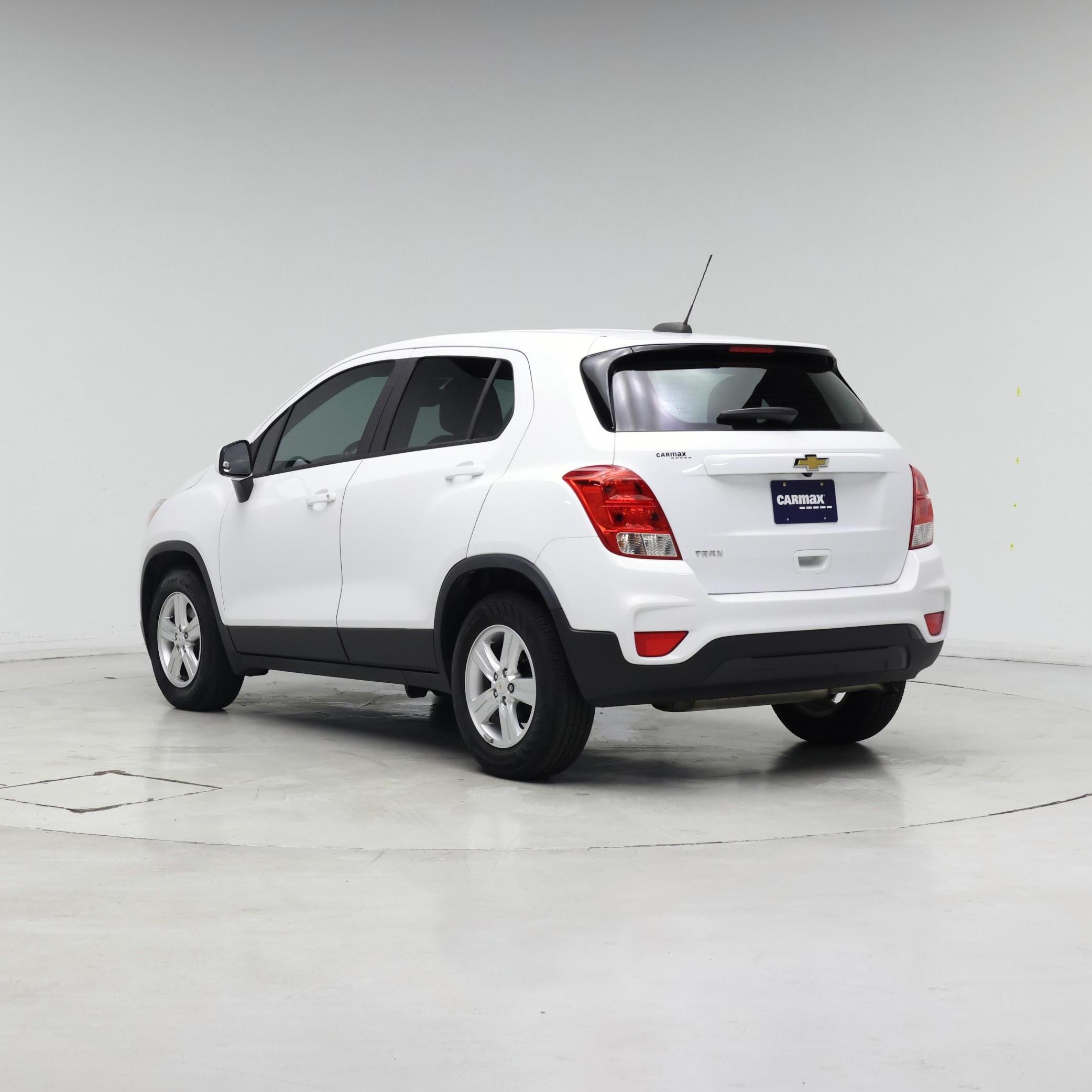 Thumbnail: 2020 Chevrolet Trax - 2