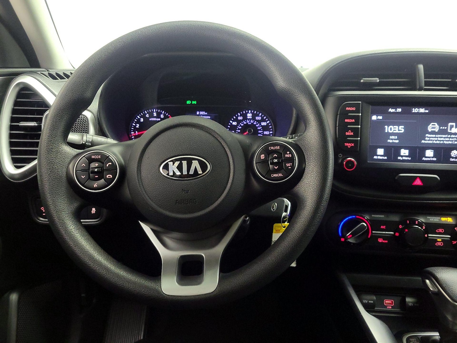 2020 Kia Soul LX - Photo 11