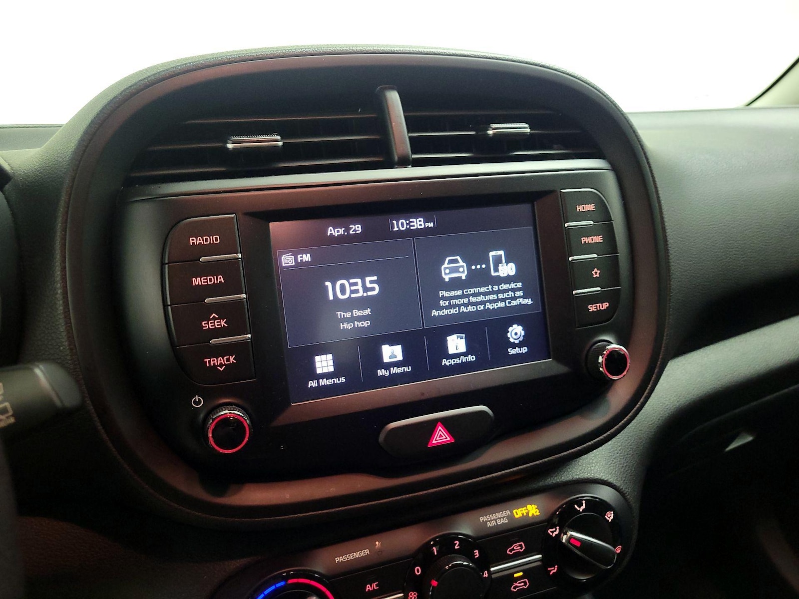 2020 Kia Soul LX - Photo 16