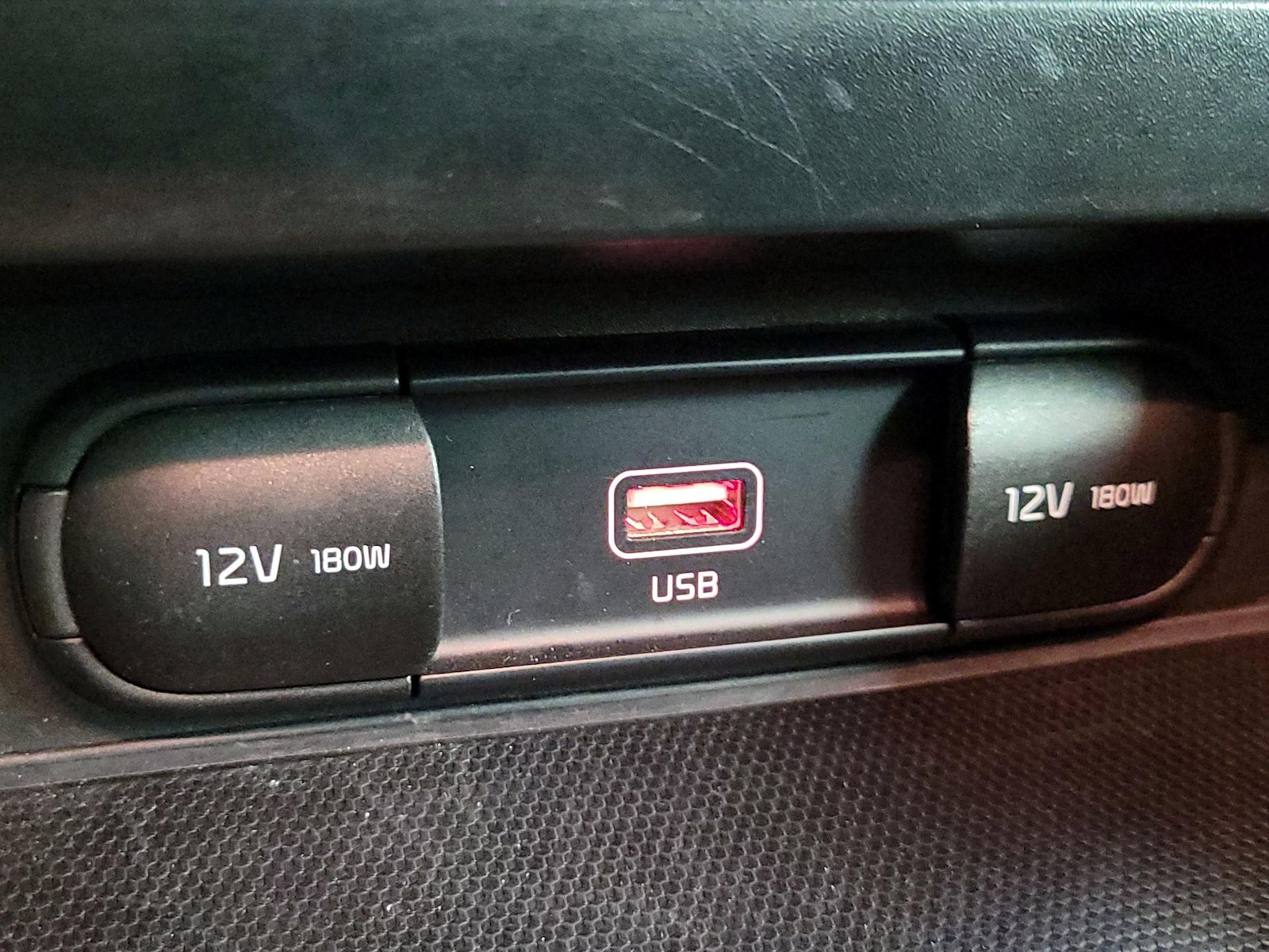 2020 Kia Soul LX - Photo 19