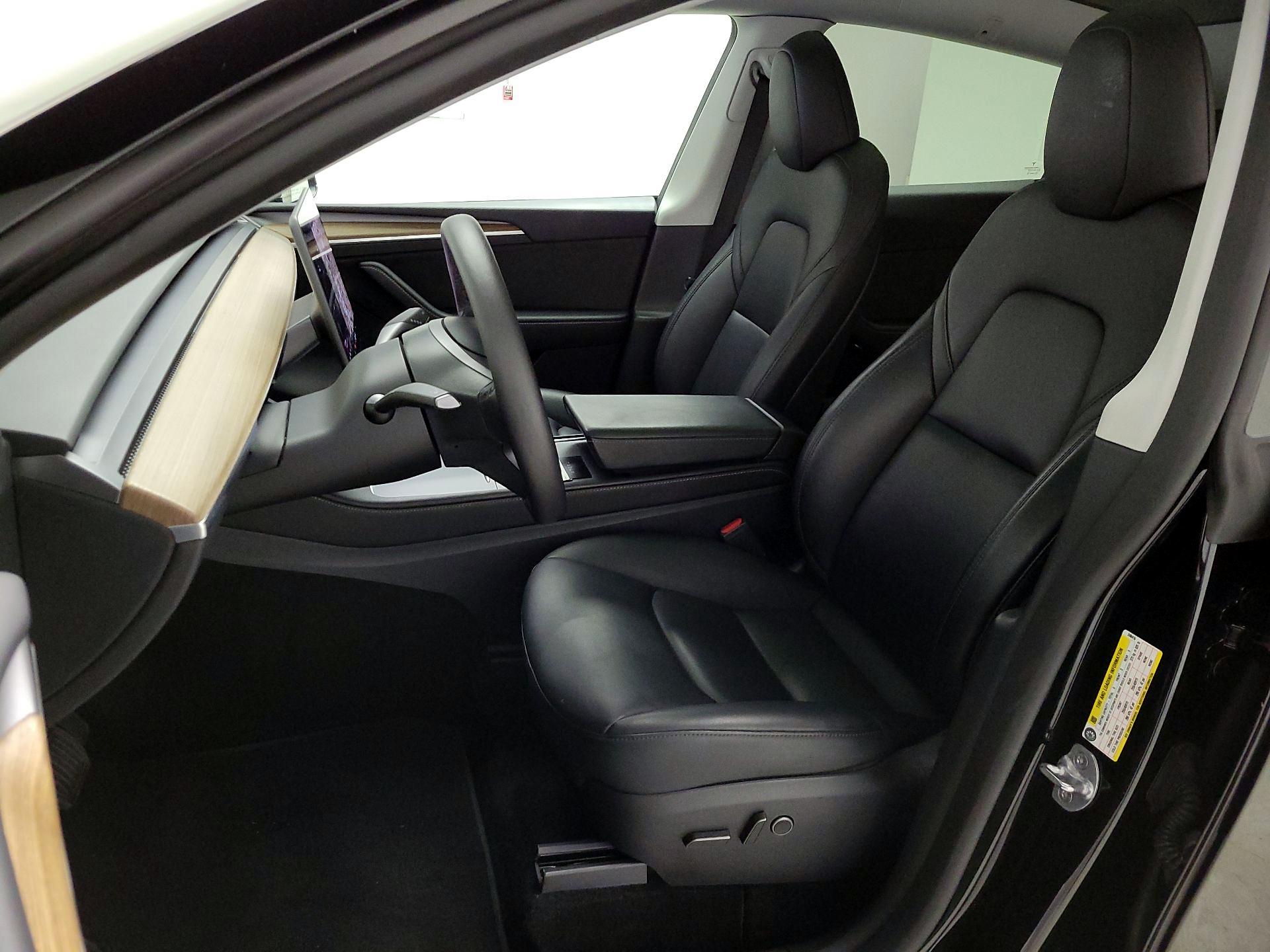 Thumbnail: 2025 Tesla Model Y - 11