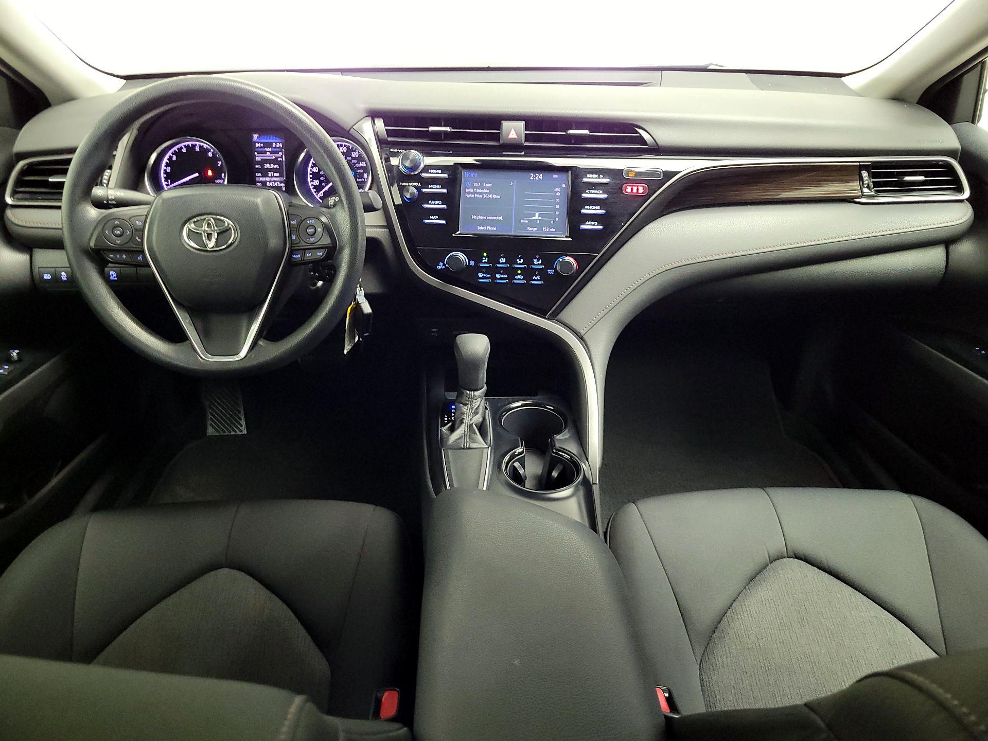 Thumbnail: 2019 Toyota Camry - 9