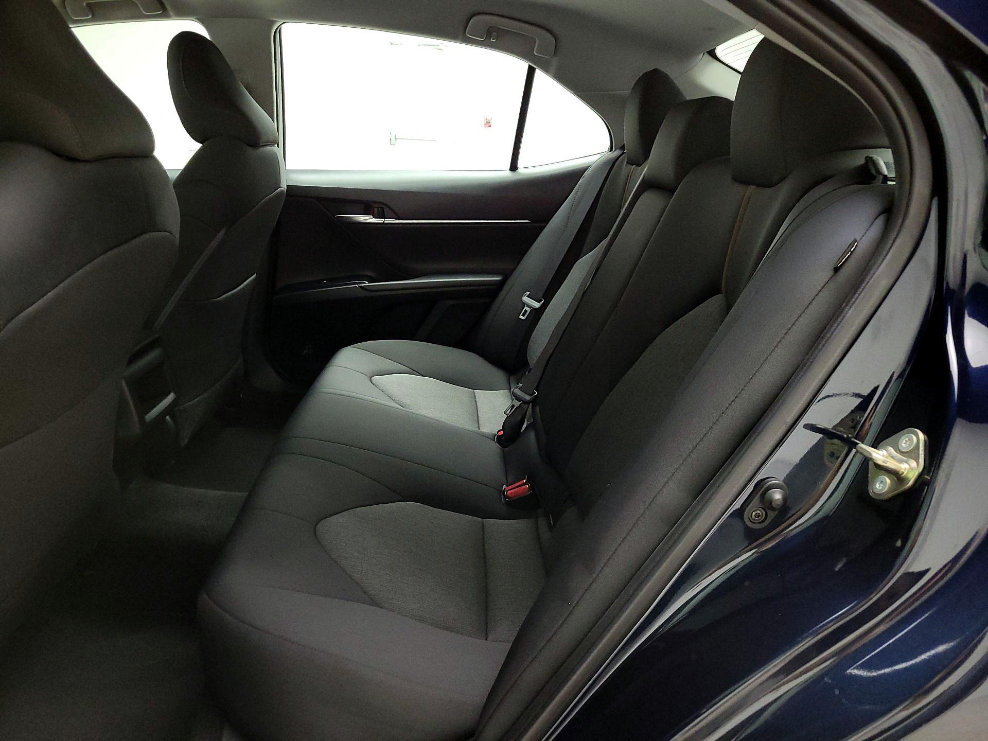 Thumbnail: 2019 Toyota Camry - 19