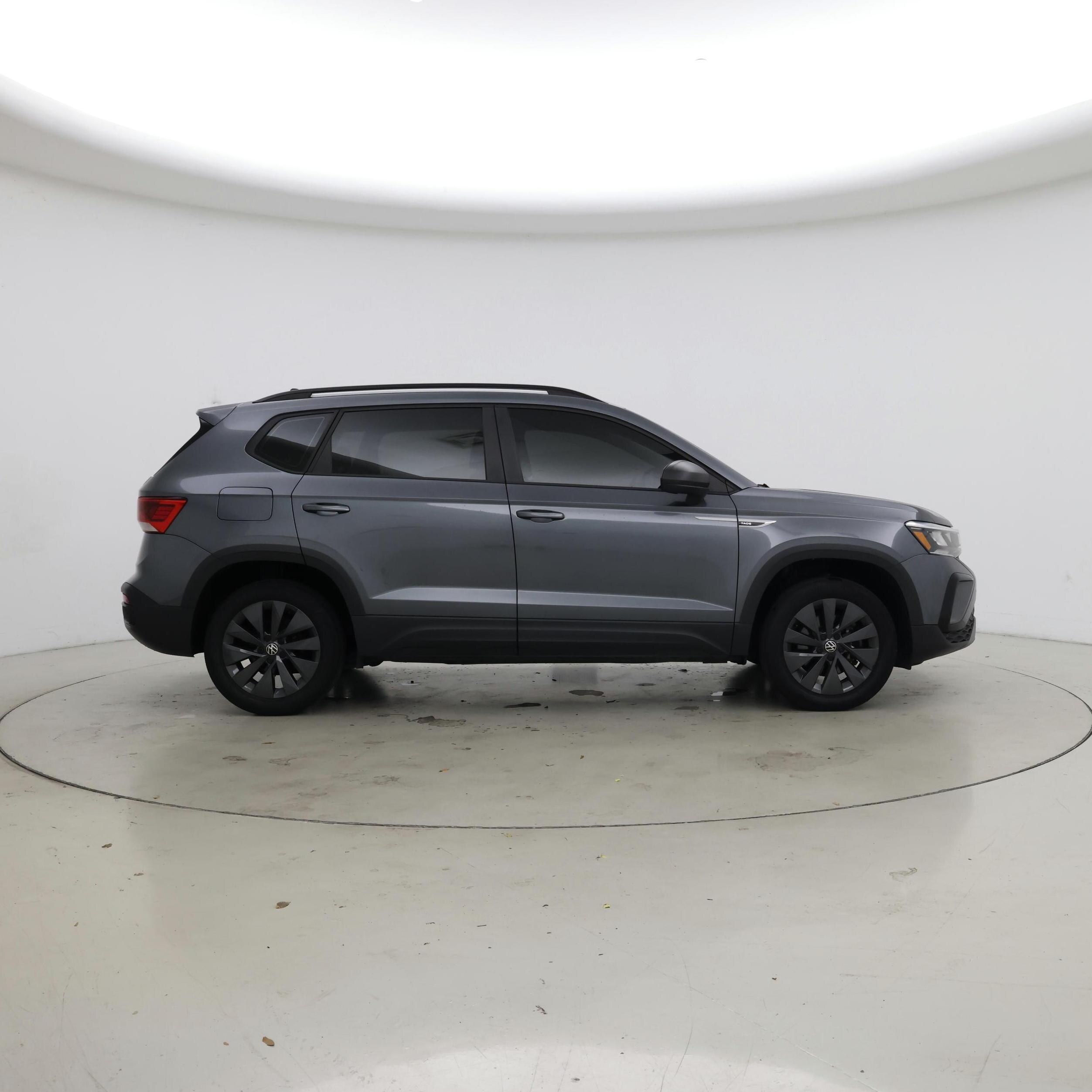 Thumbnail: 2023 Volkswagen Taos - 7