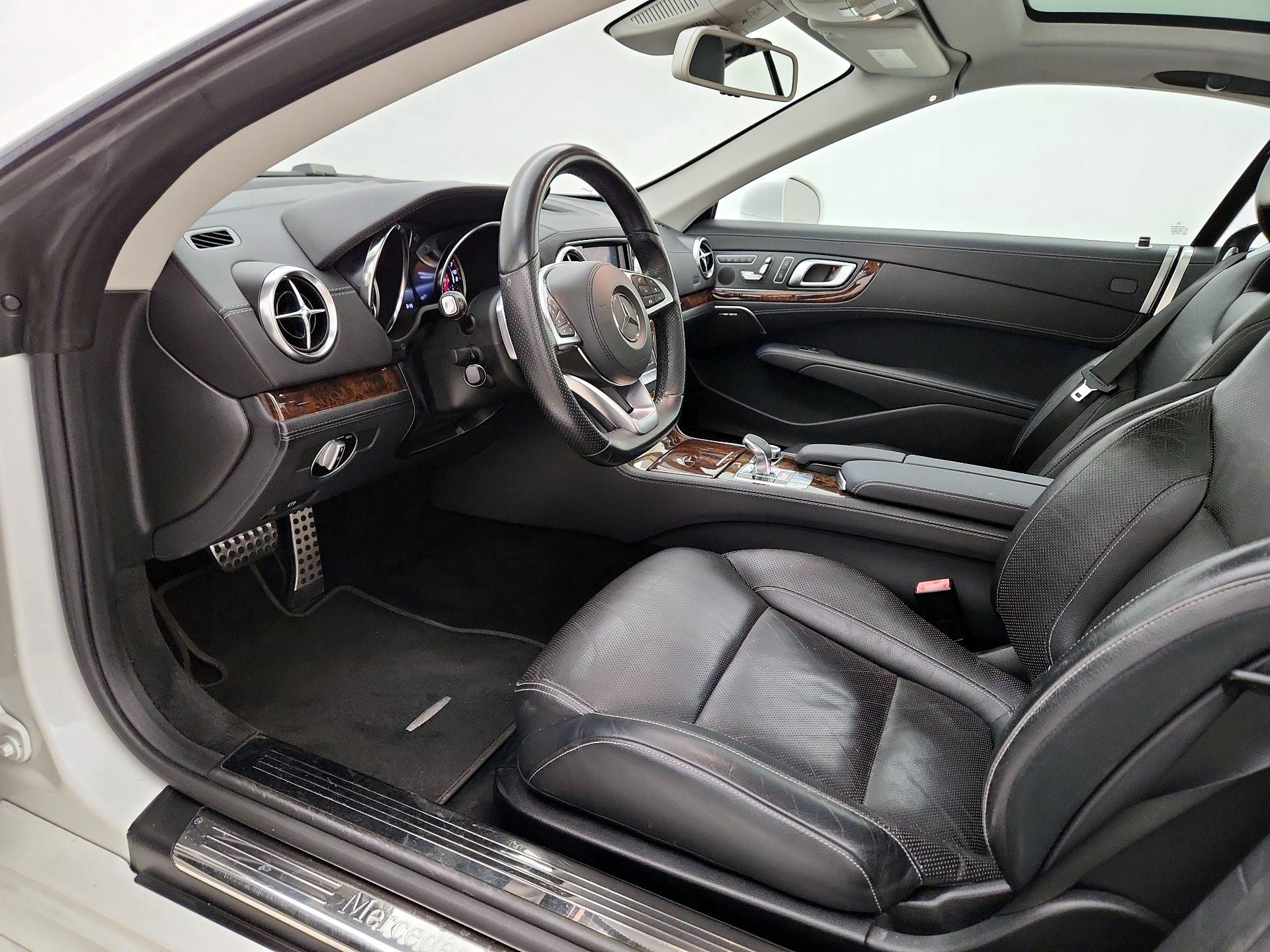 Thumbnail: 2020 Mercedes-Benz SL-Class - 11