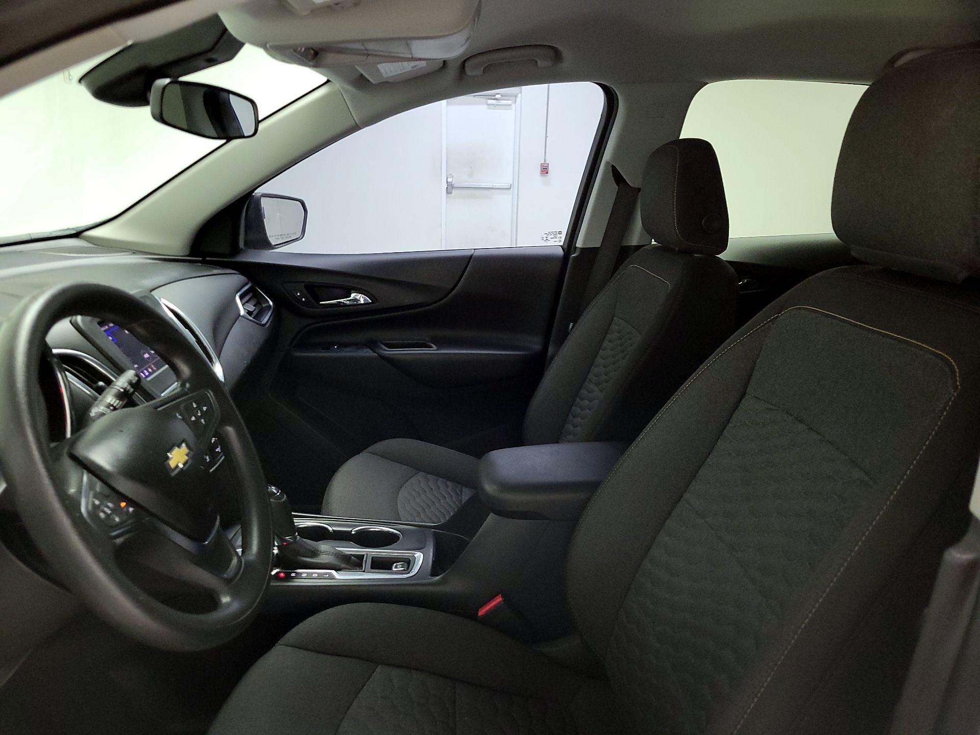 Thumbnail: 2020 Chevrolet Equinox - 11