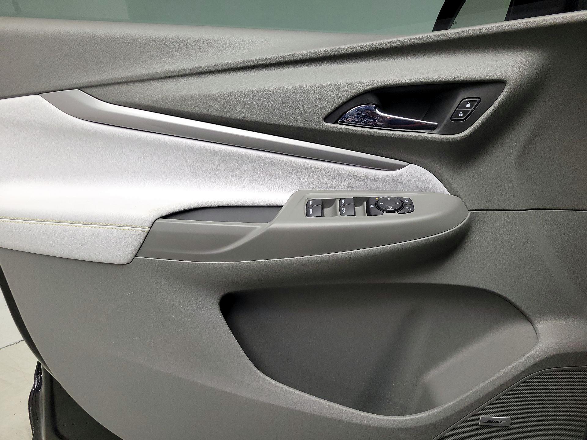 Thumbnail: 2022 Chevrolet Bolt EUV - 12