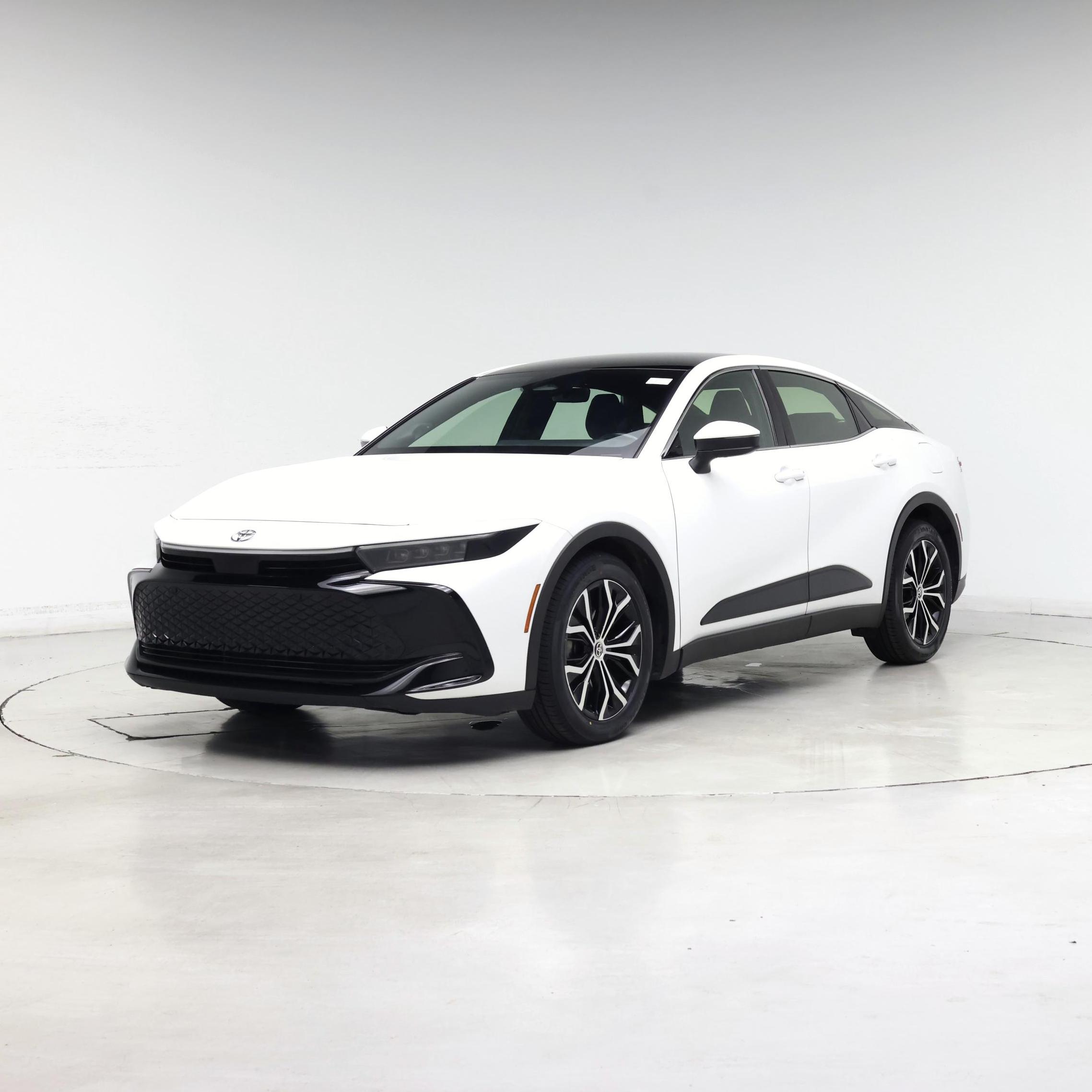Thumbnail: 2023 Toyota Crown - 4