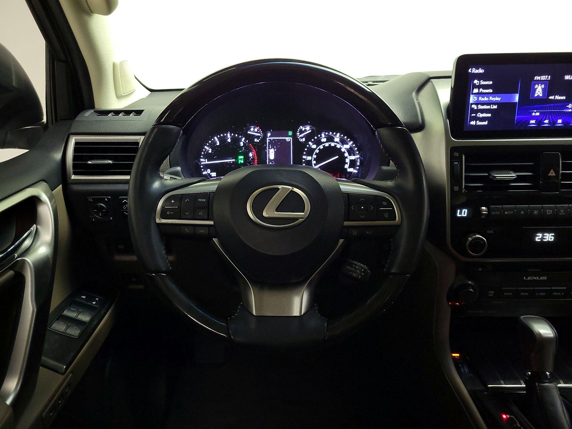 Thumbnail: 2023 Lexus GX - 10