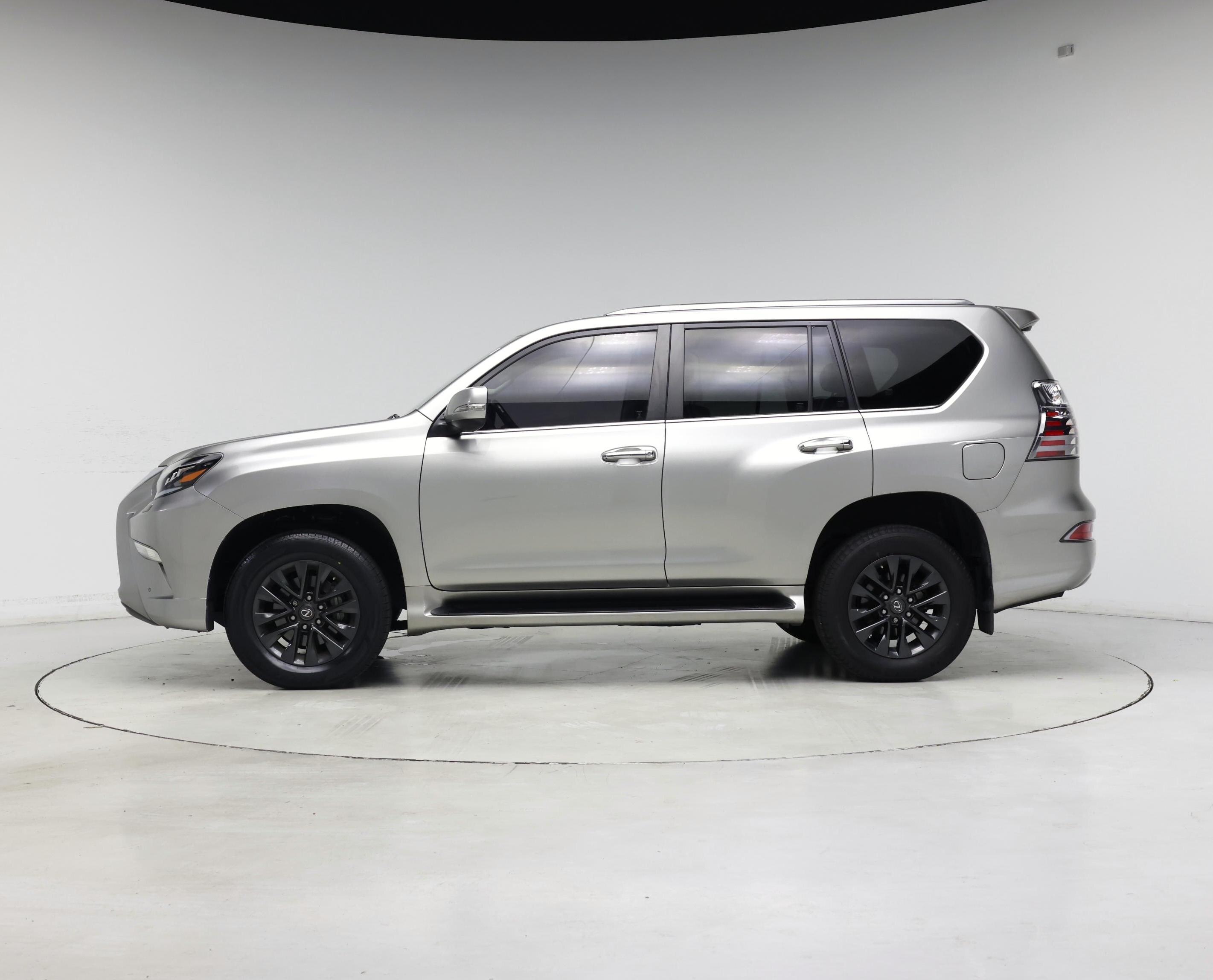 Thumbnail: 2023 Lexus GX - 3