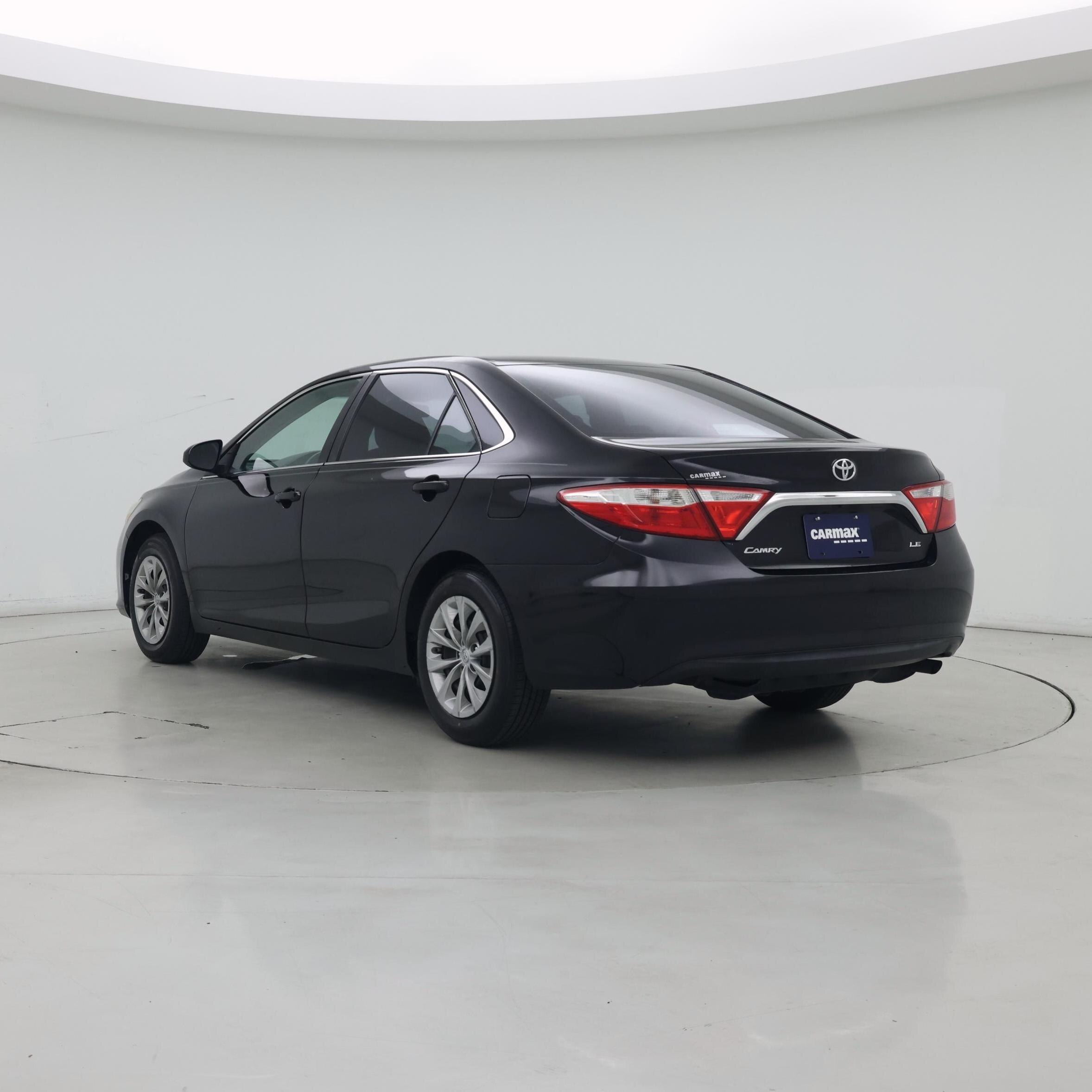 Thumbnail: 2017 Toyota Camry - 2