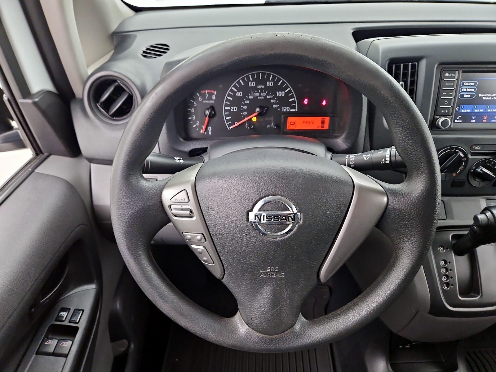 2020 Nissan NV200 S - Photo 11