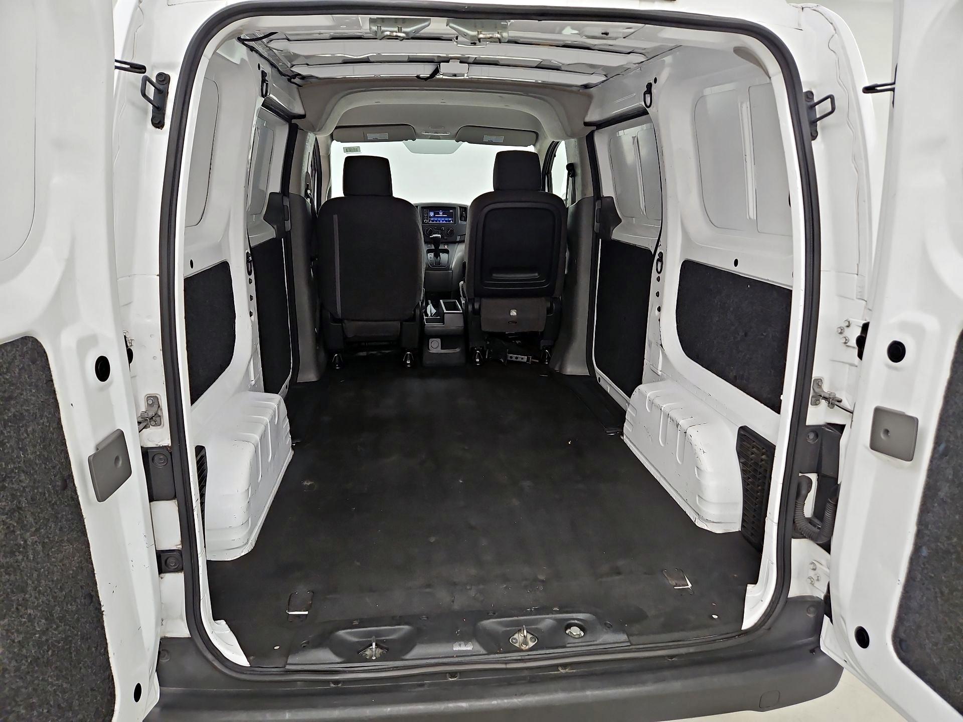 Thumbnail: 2020 Nissan NV200 - 20
