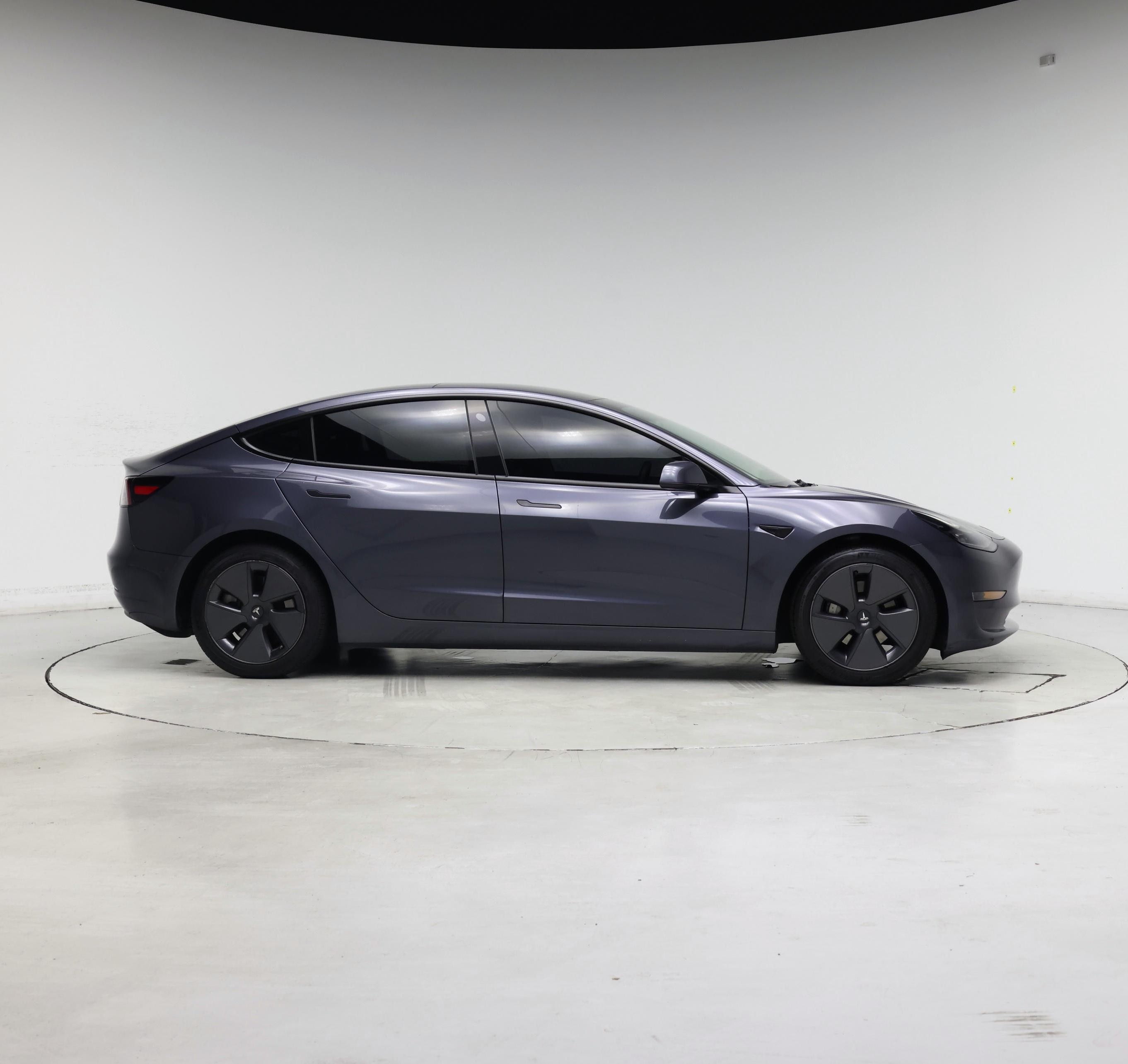 Thumbnail: 2023 Tesla Model 3 - 7