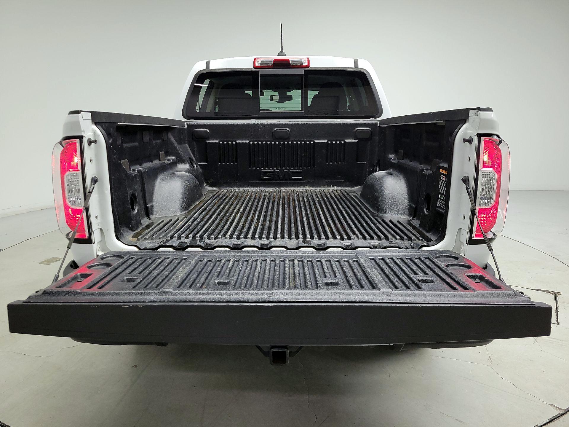 Thumbnail: 2019 GMC Canyon - 20