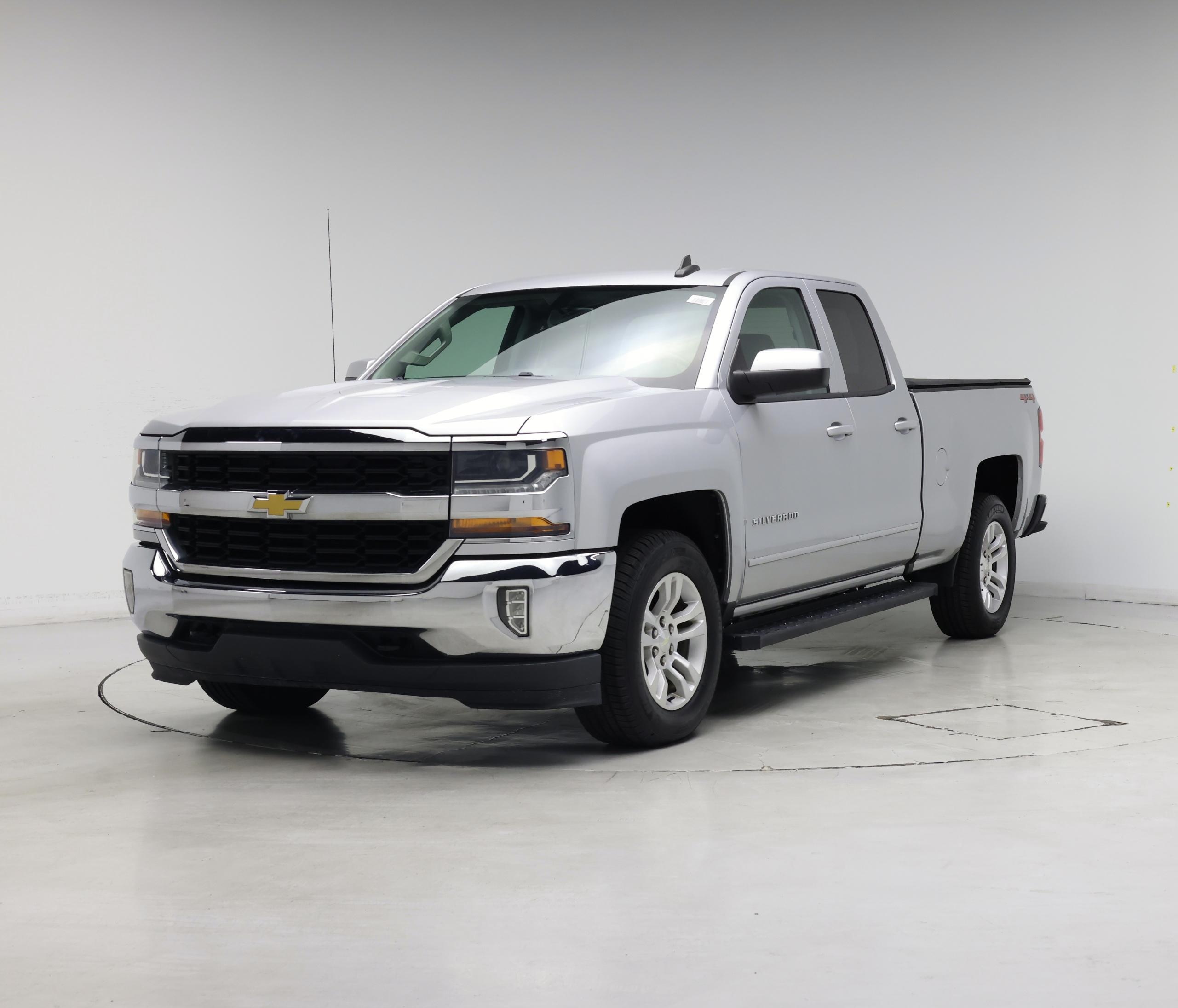 Thumbnail: 2018 Chevrolet Silverado 1500 - 4