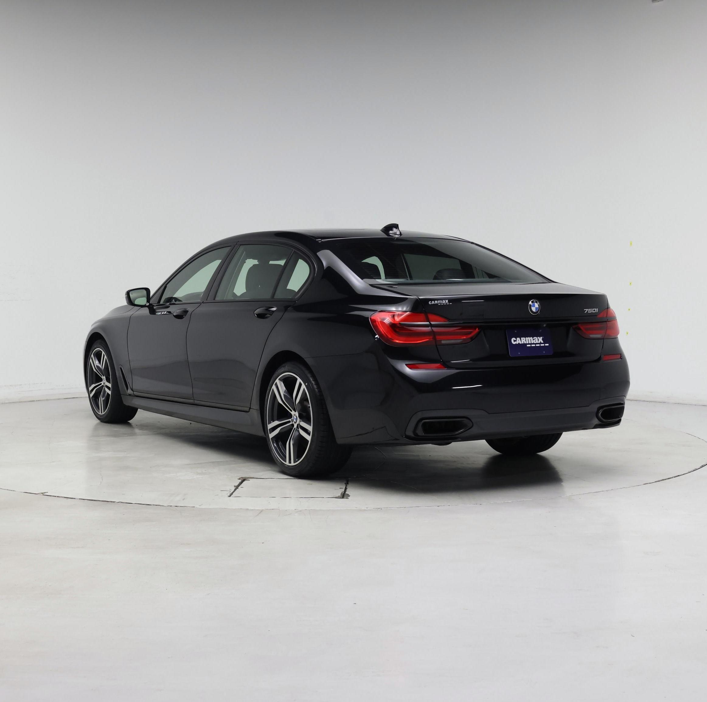 Thumbnail: 2017 BMW 7 Series - 2