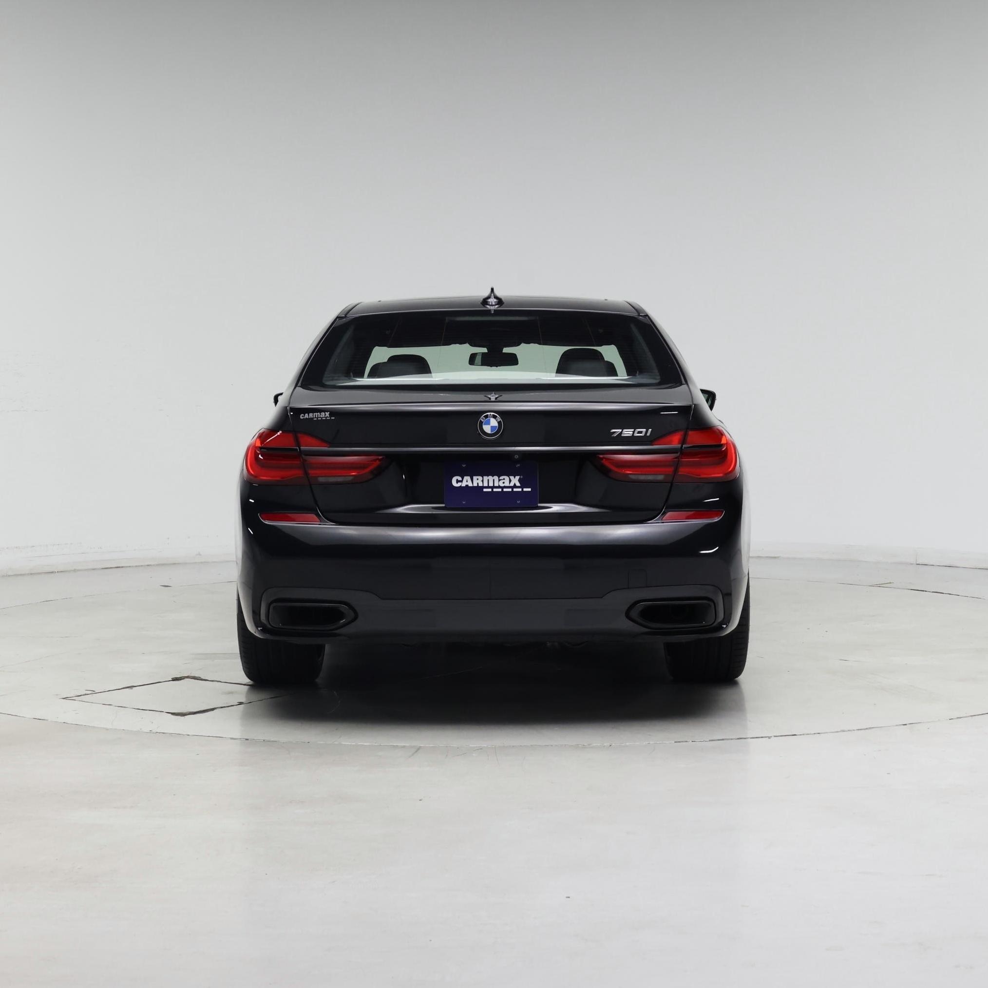 Thumbnail: 2017 BMW 7 Series - 6