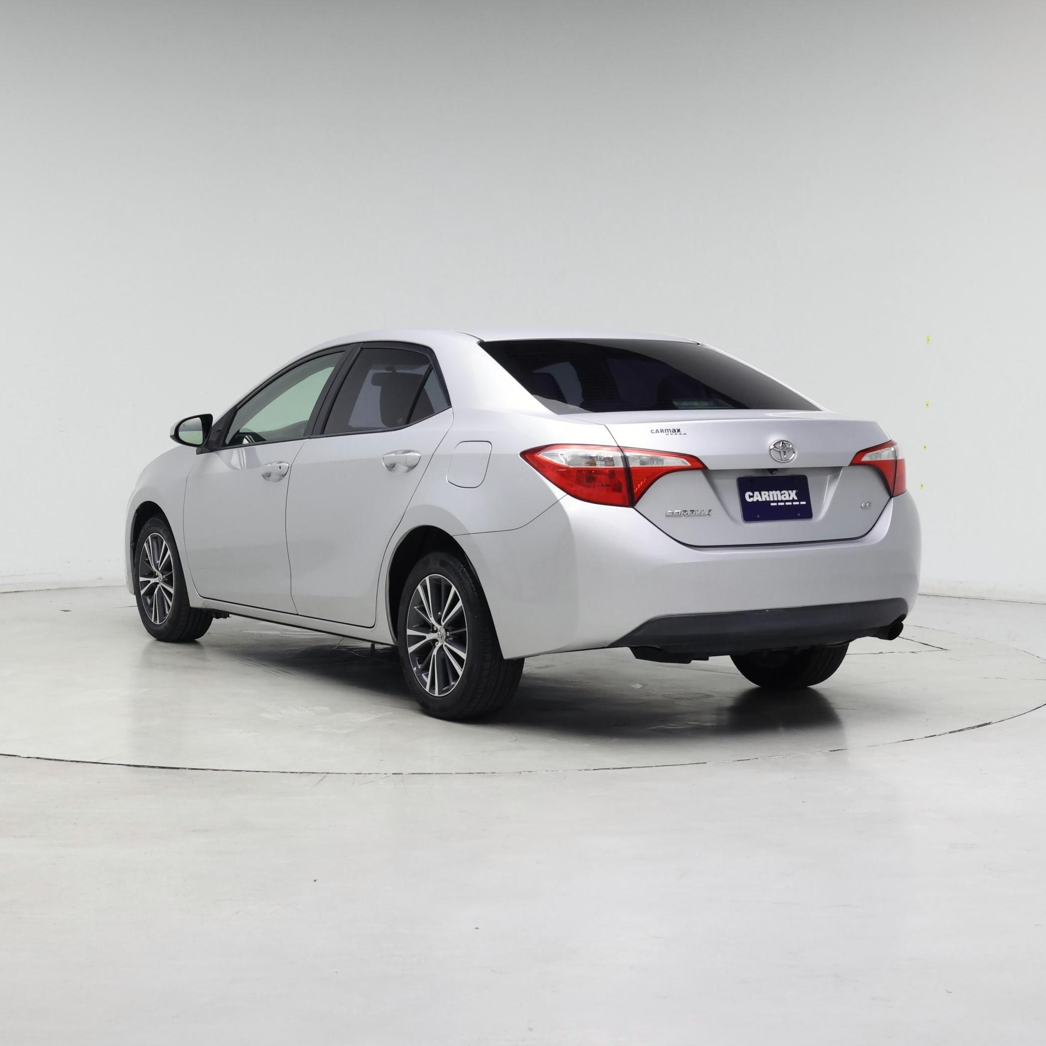 Thumbnail: 2016 Toyota Corolla - 2