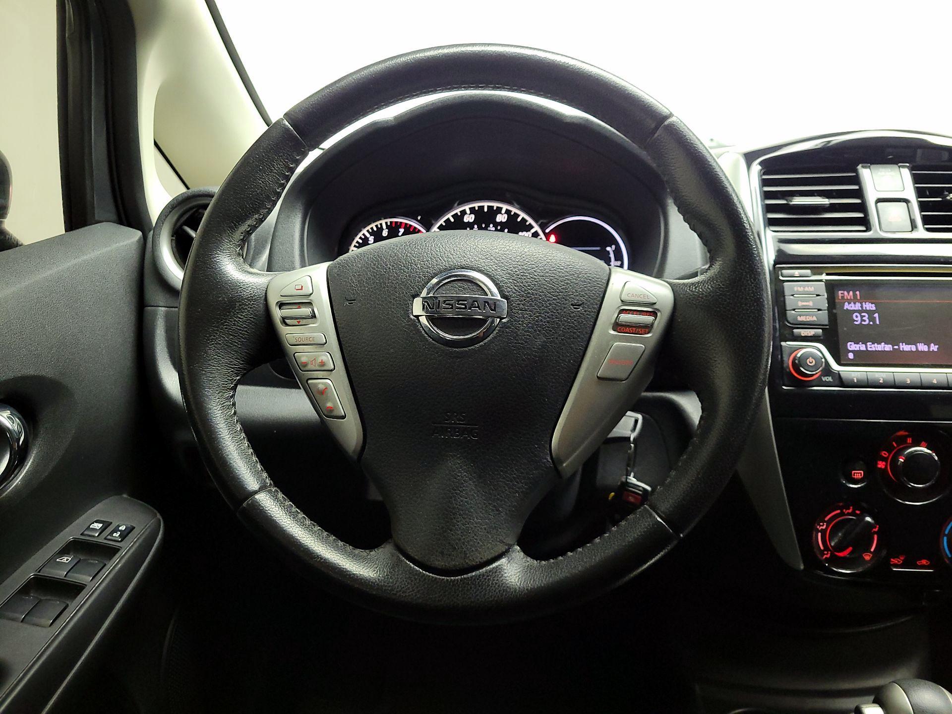 Thumbnail: 2016 Nissan Versa Note - 10