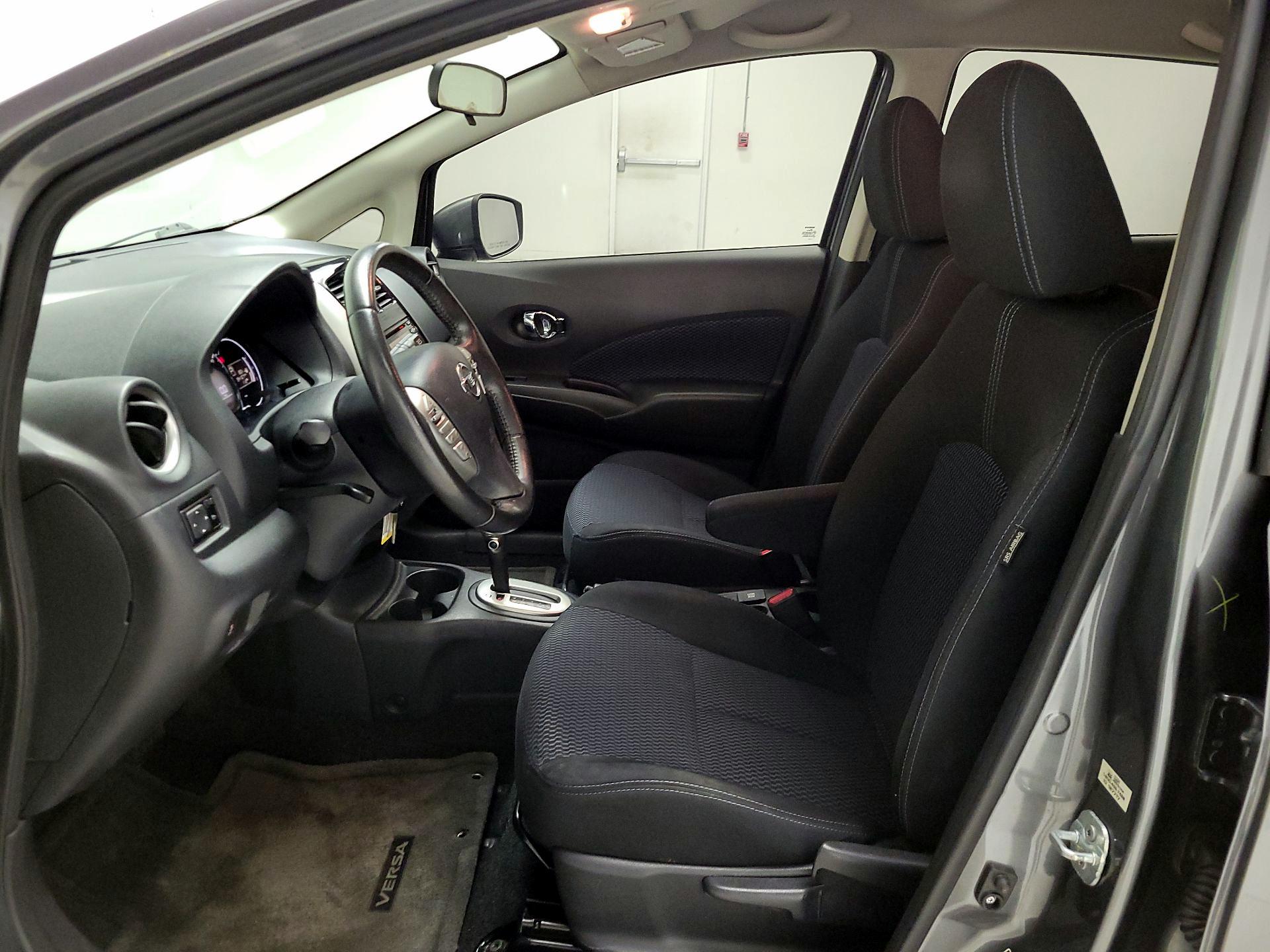 Thumbnail: 2016 Nissan Versa Note - 11