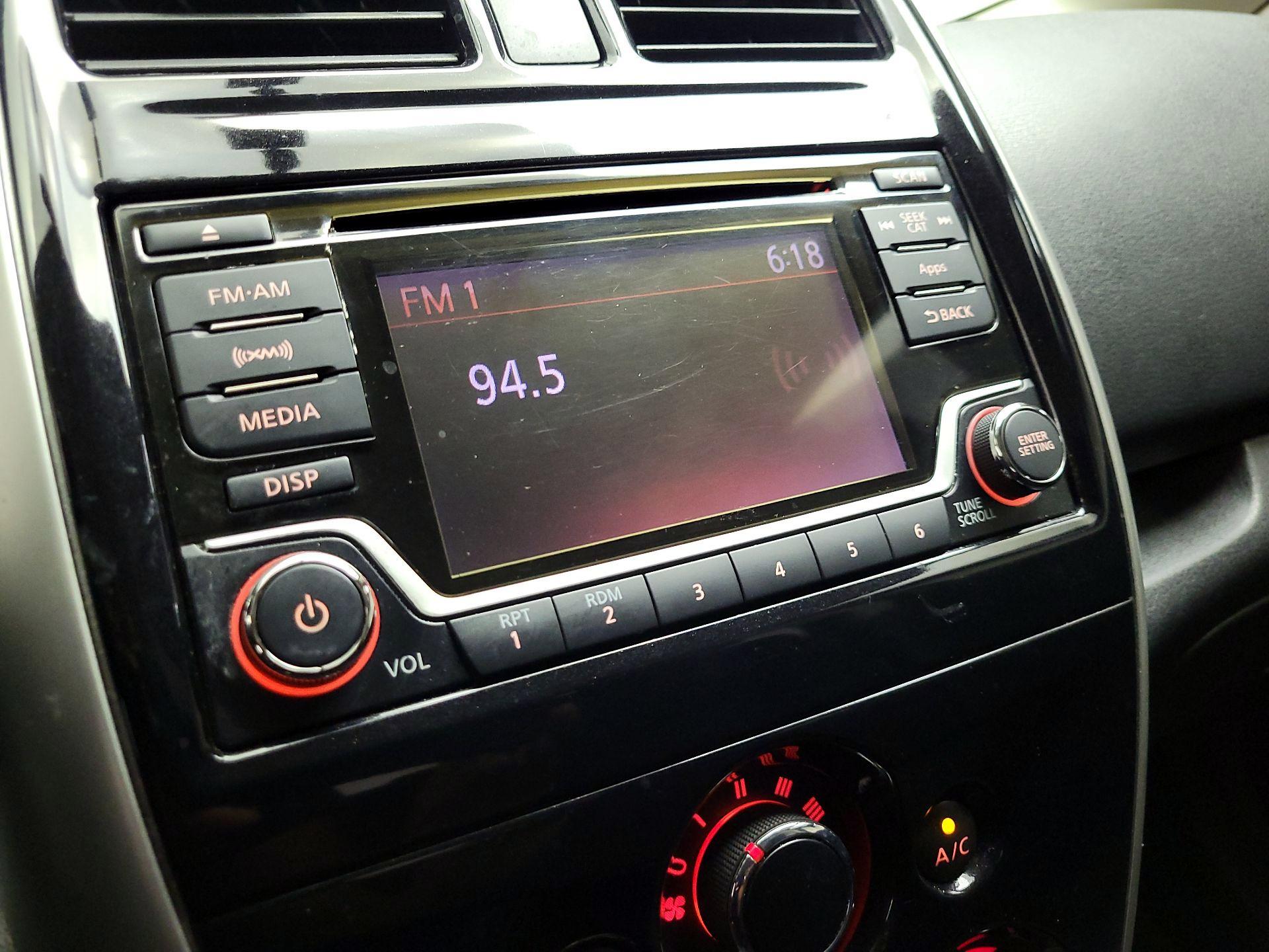 Thumbnail: 2016 Nissan Versa Note - 15