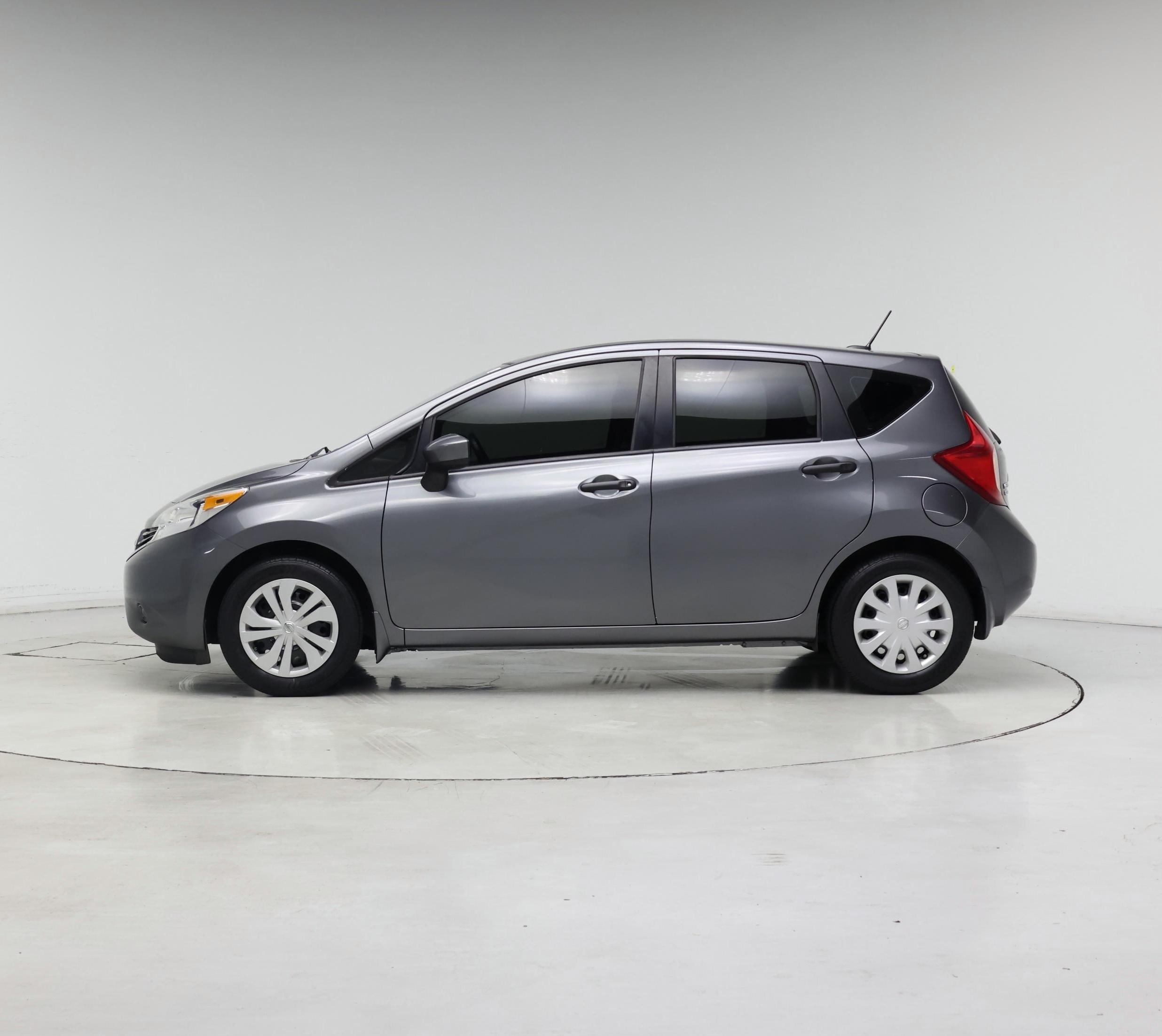 Thumbnail: 2016 Nissan Versa Note - 3