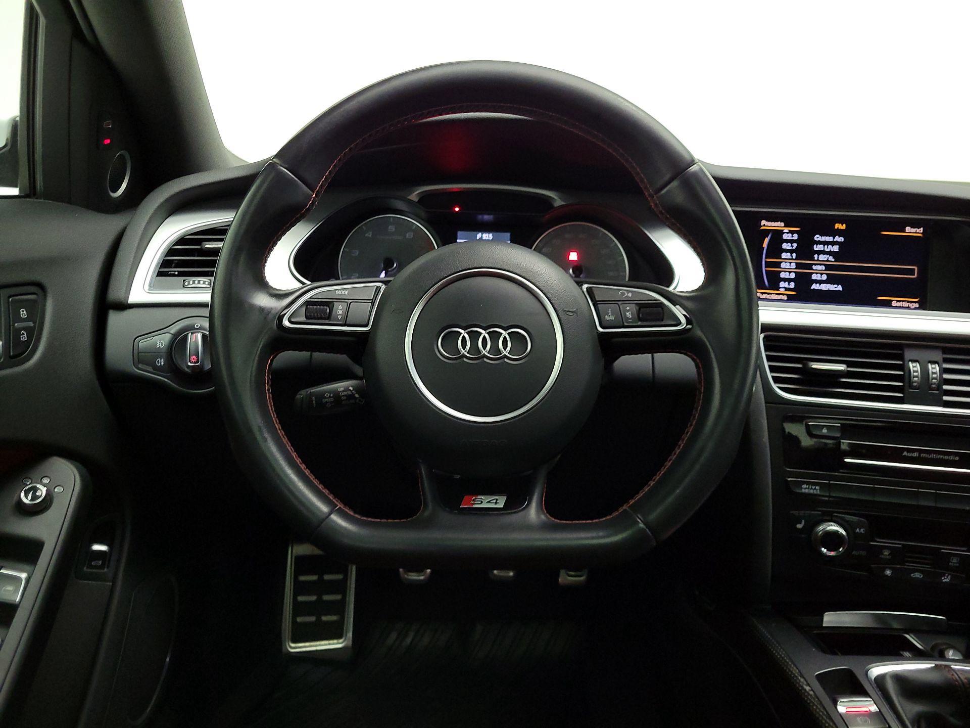 Thumbnail: 2016 Audi S4 - 10