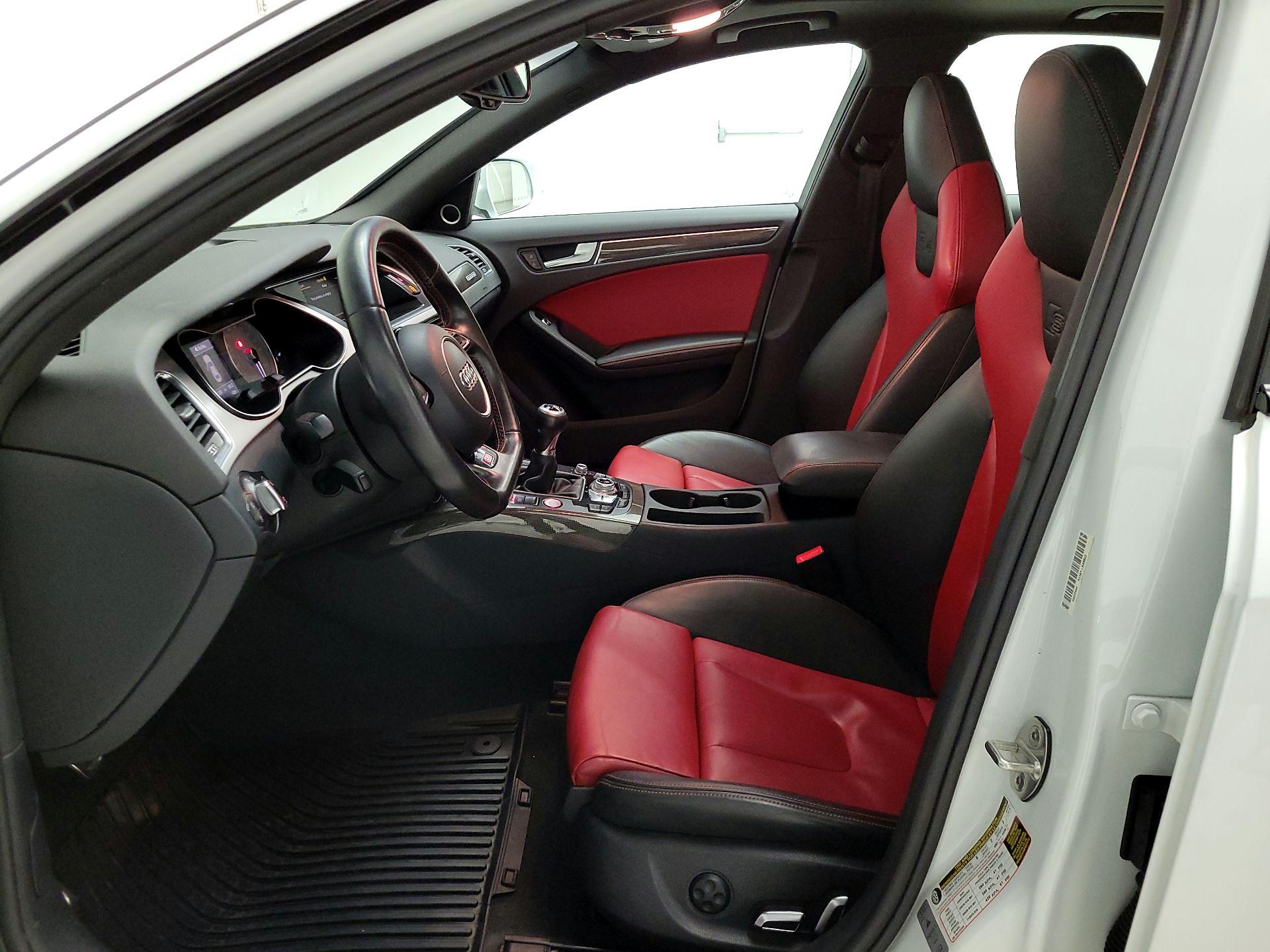 Thumbnail: 2016 Audi S4 - 11