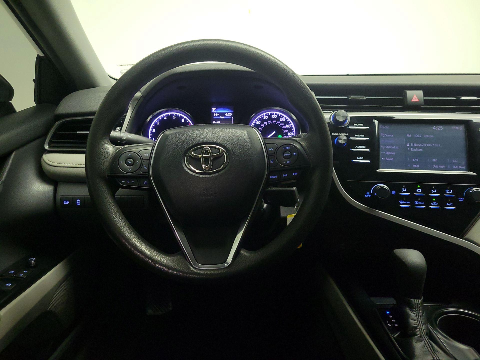 Thumbnail: 2019 Toyota Camry - 10