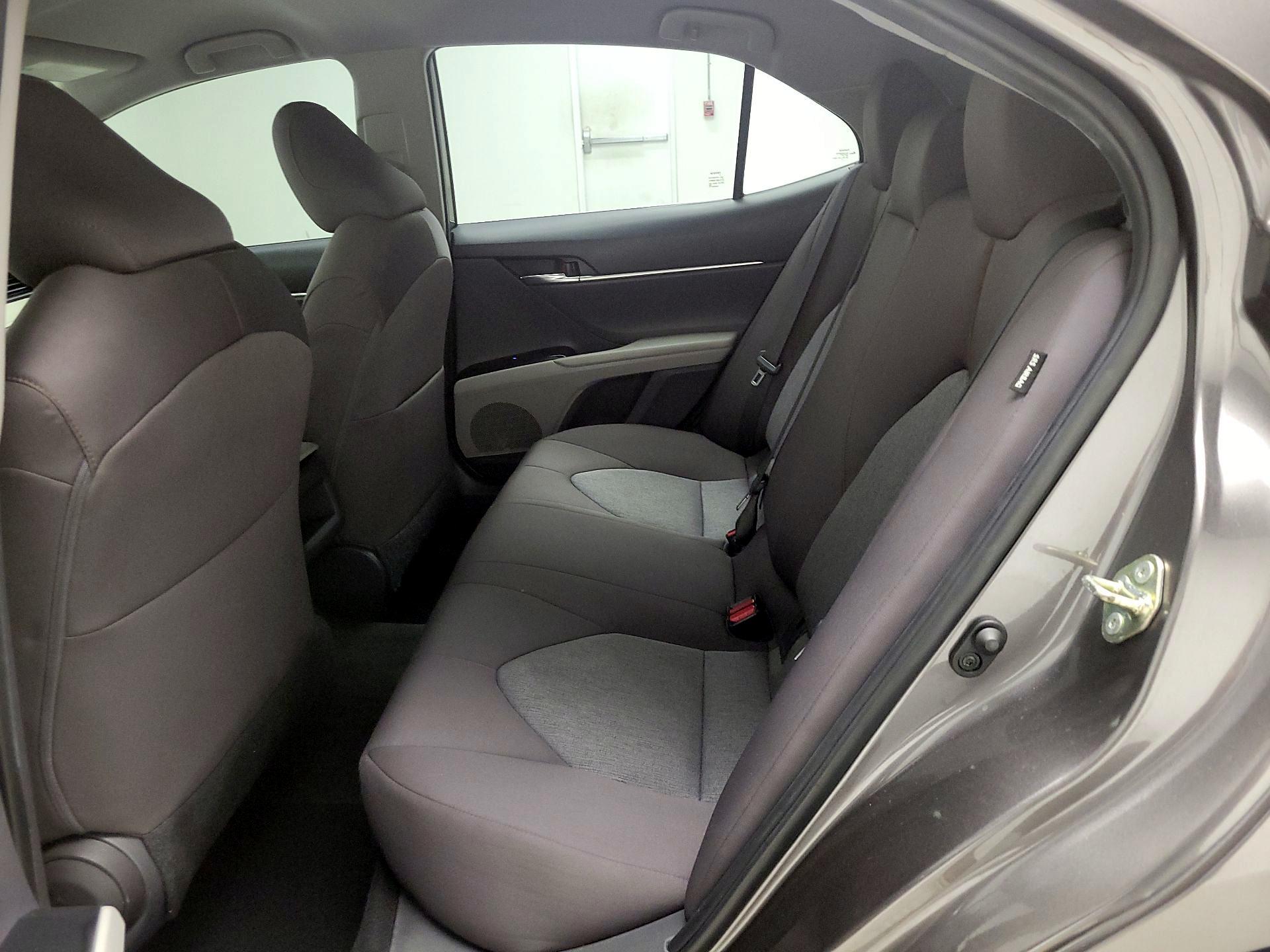 Thumbnail: 2019 Toyota Camry - 19