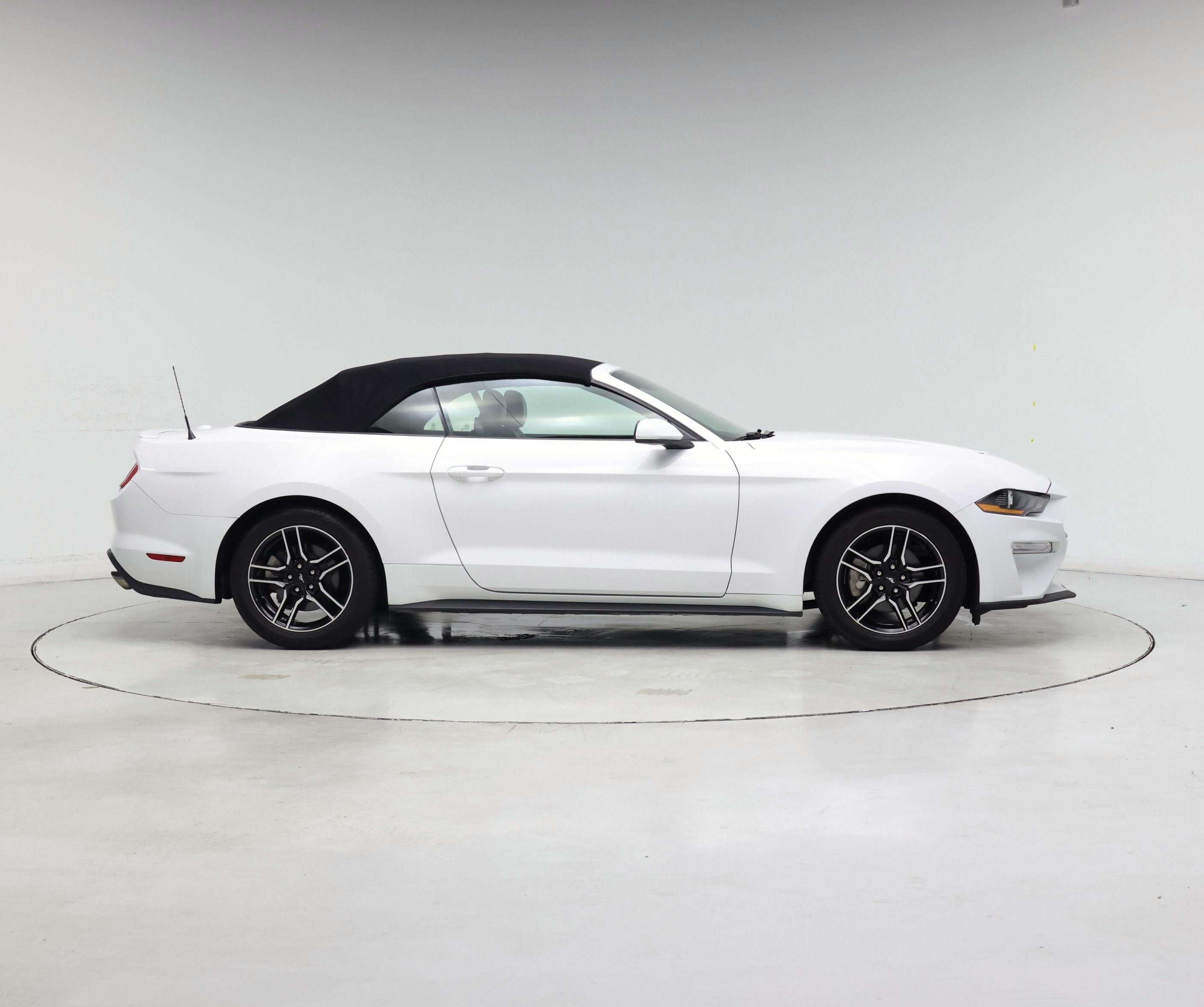 Thumbnail: 2021 Ford Mustang - 7