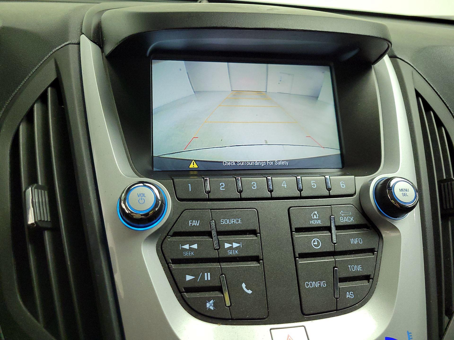 Thumbnail: 2016 Chevrolet Equinox - 14