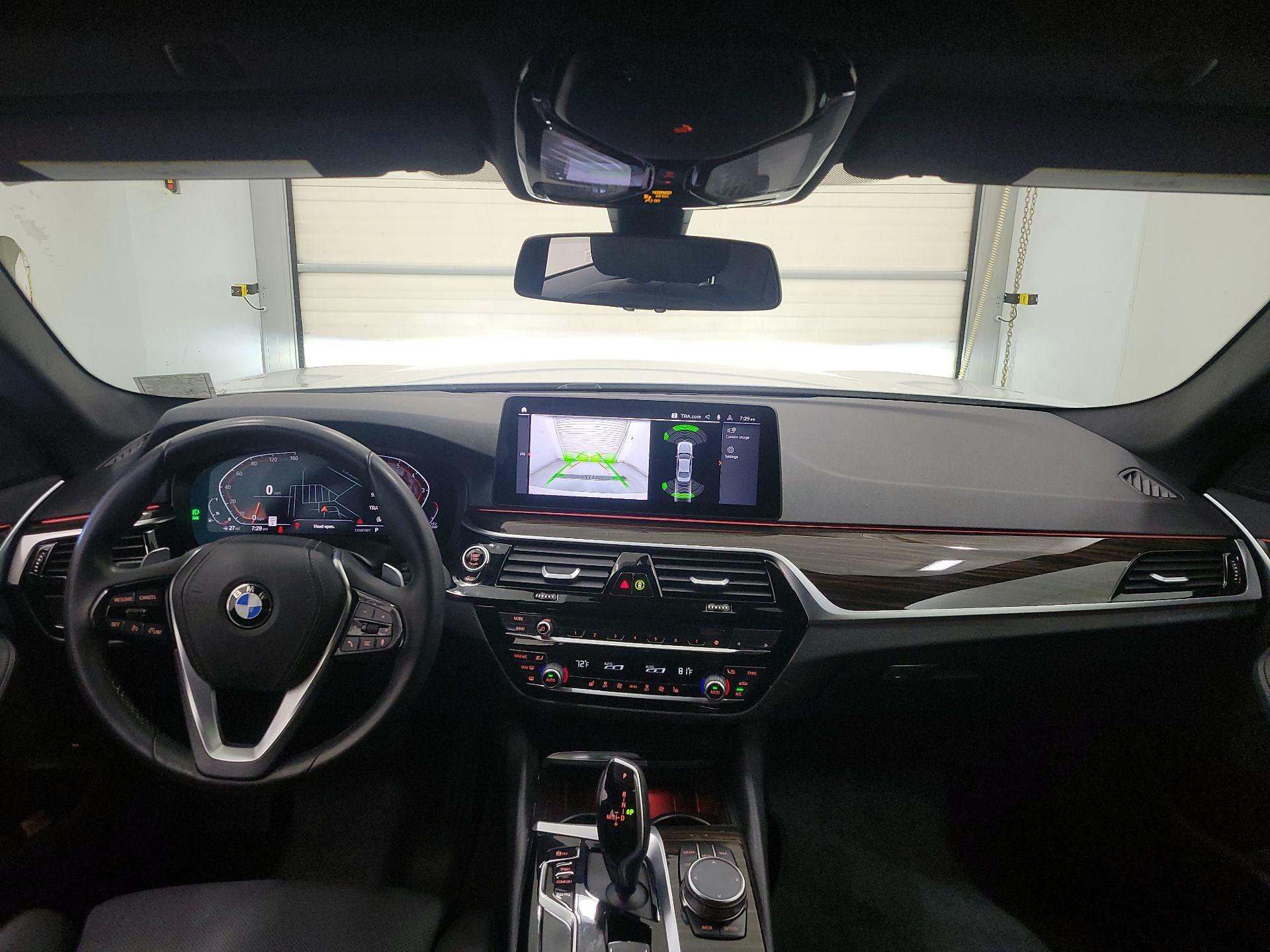 Thumbnail: 2023 BMW 5 Series - 9