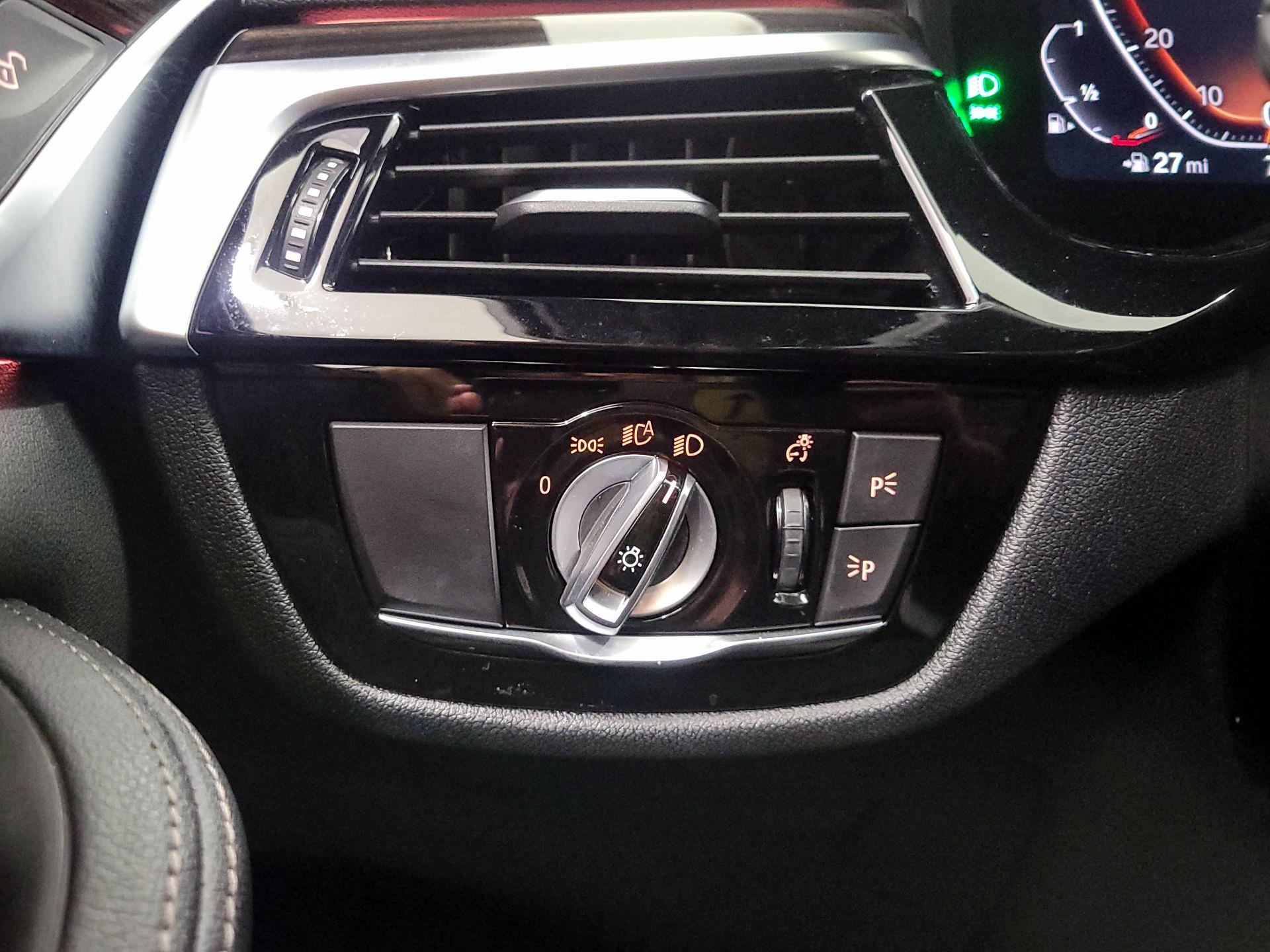 Thumbnail: 2023 BMW 5 Series - 13