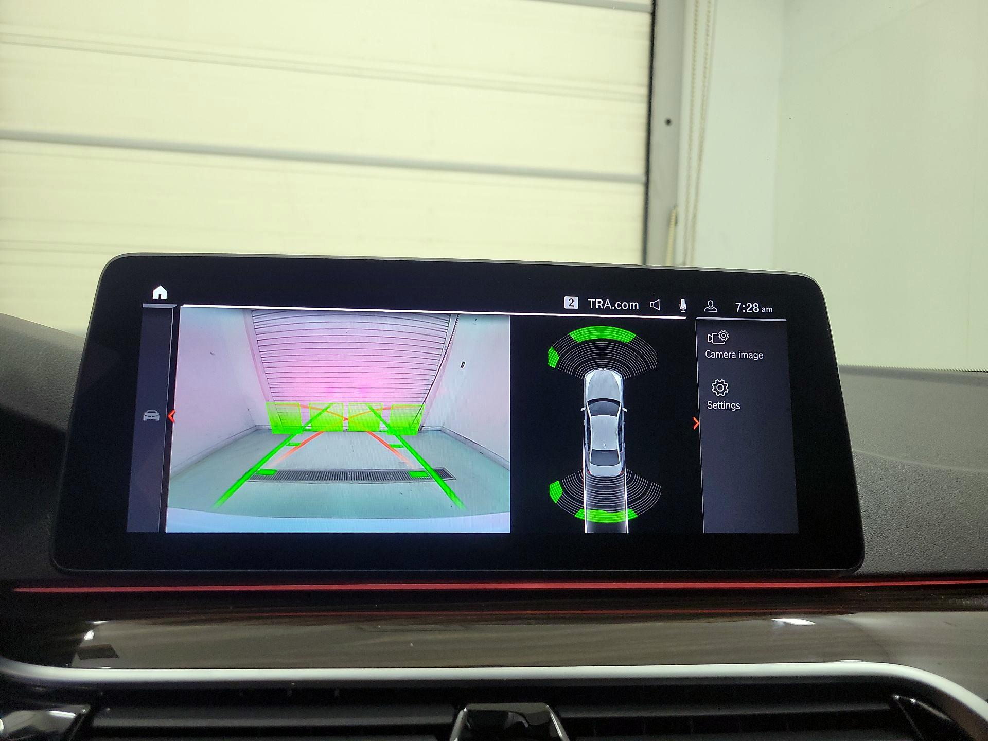 Thumbnail: 2023 BMW 5 Series - 14