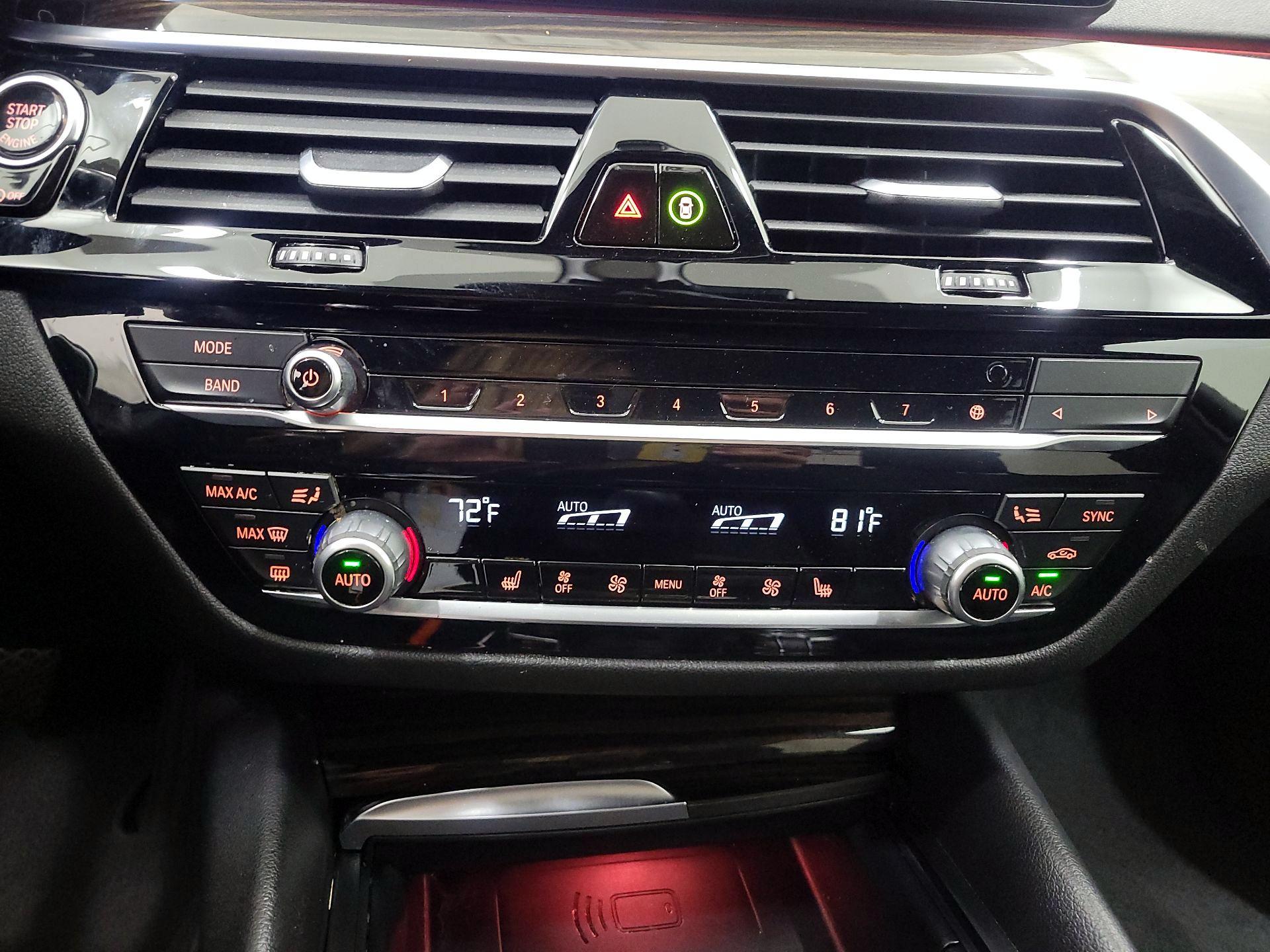 Thumbnail: 2023 BMW 5 Series - 16