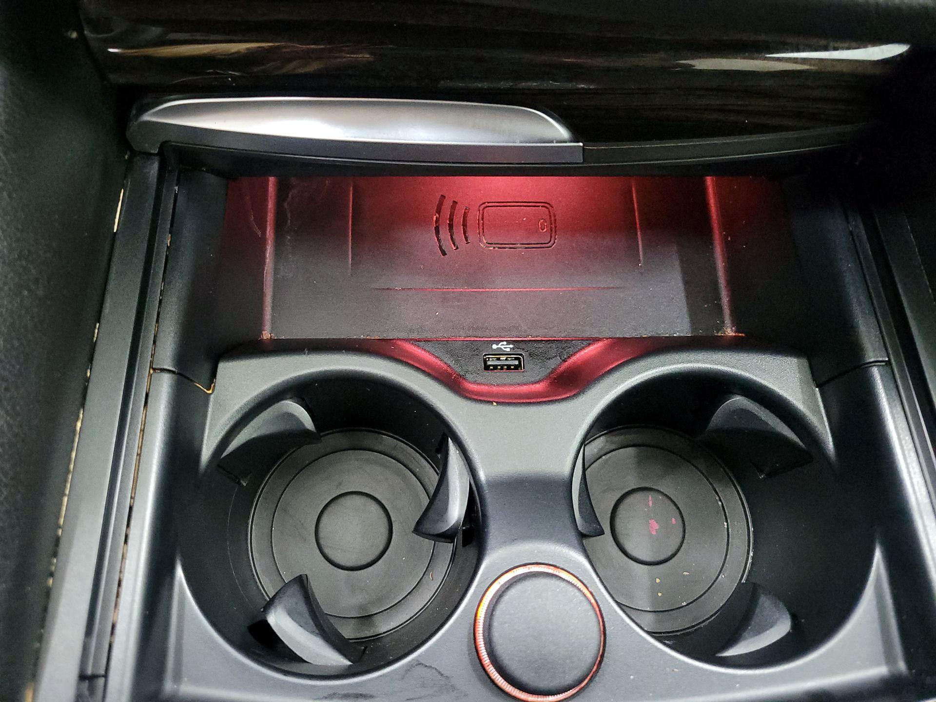 Thumbnail: 2023 BMW 5 Series - 18