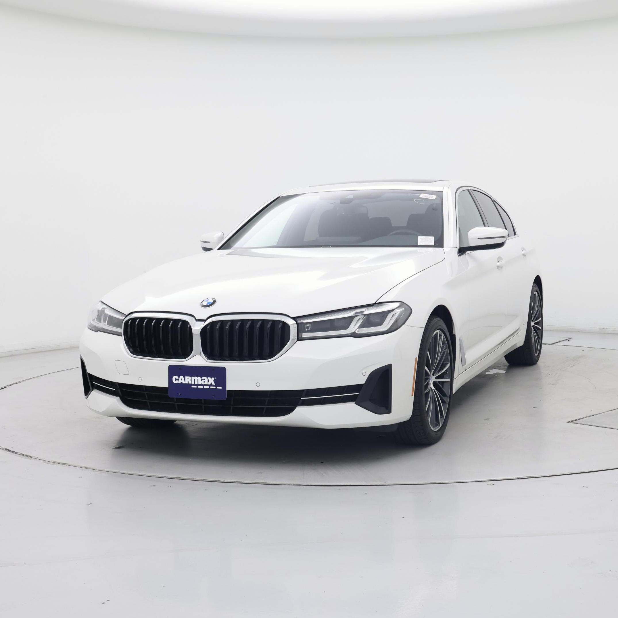 Thumbnail: 2023 BMW 5 Series - 4