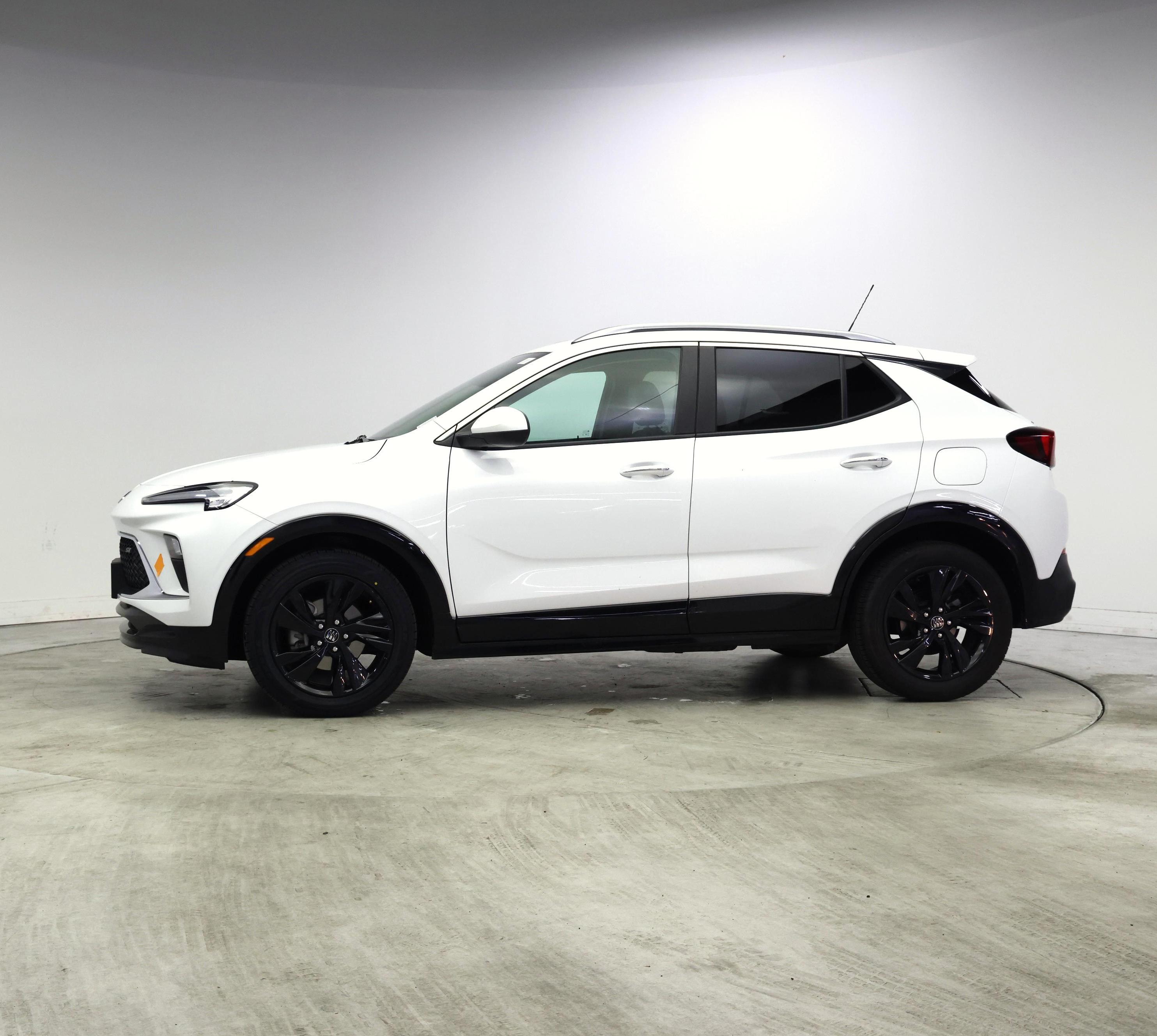 Thumbnail: 2024 Buick Encore GX - 3