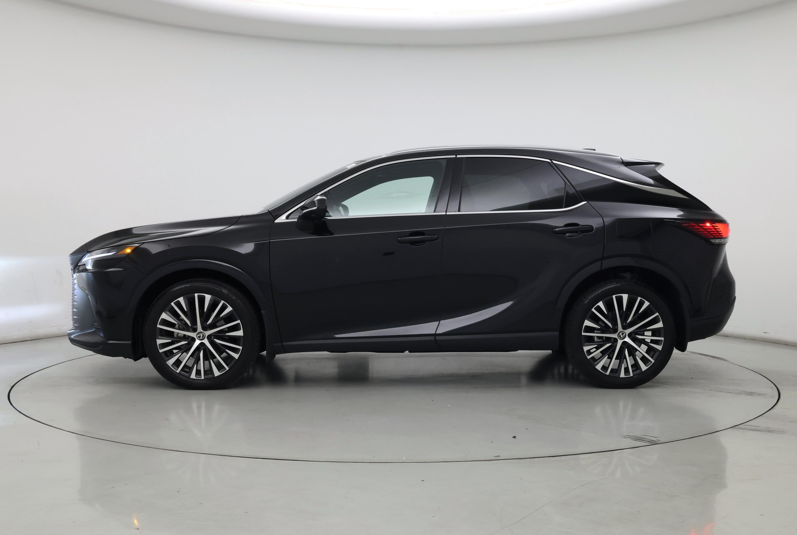 Thumbnail: 2024 Lexus RX - 3