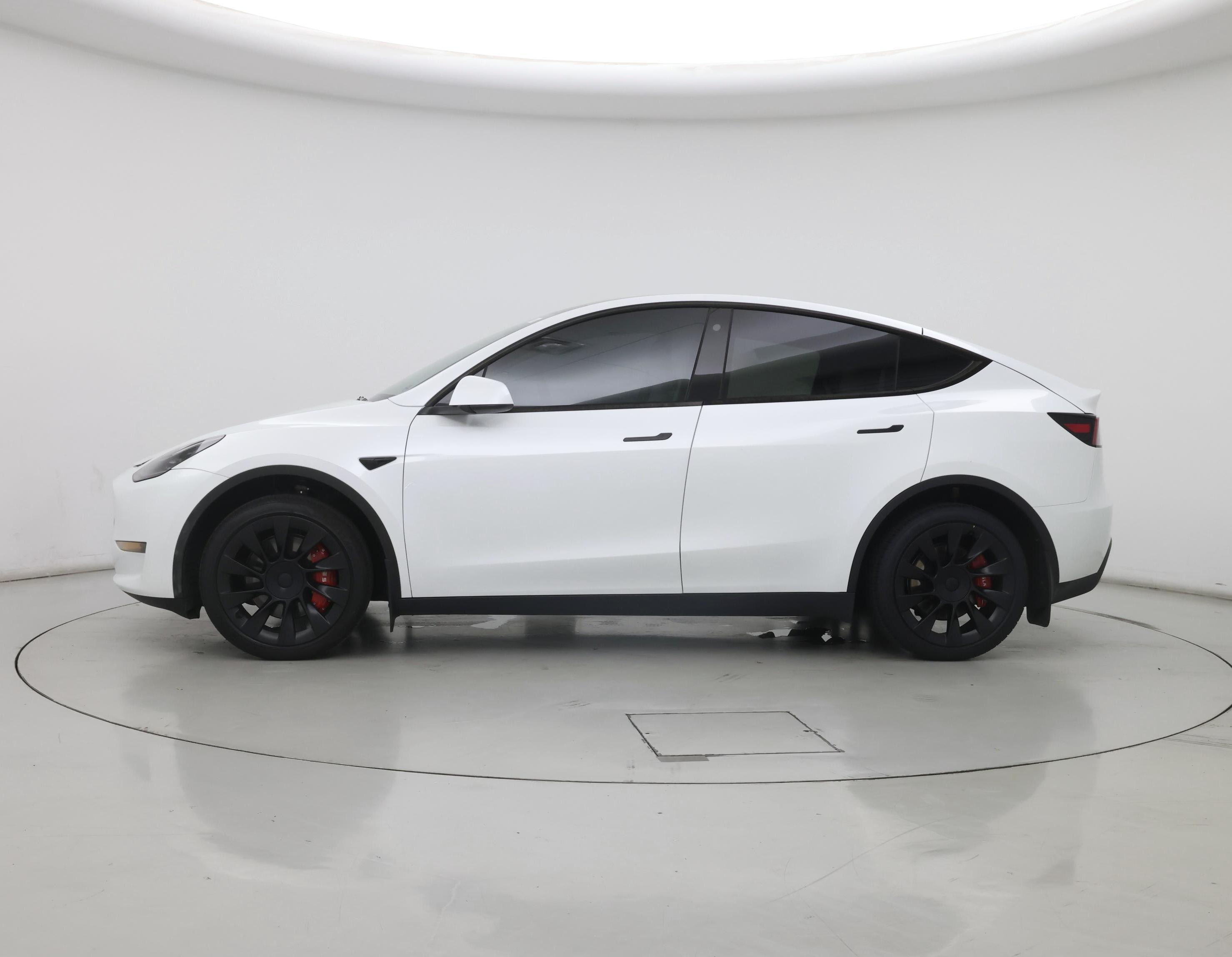 Thumbnail: 2023 Tesla Model Y - 3