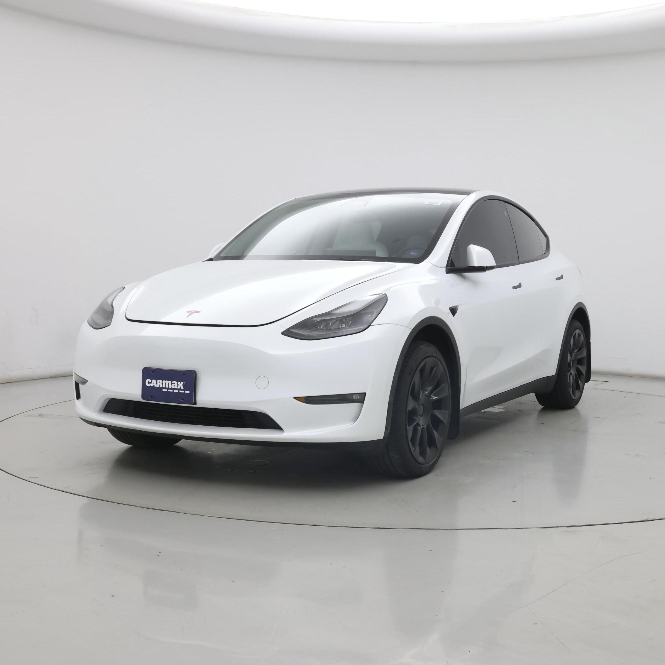 Thumbnail: 2023 Tesla Model Y - 4
