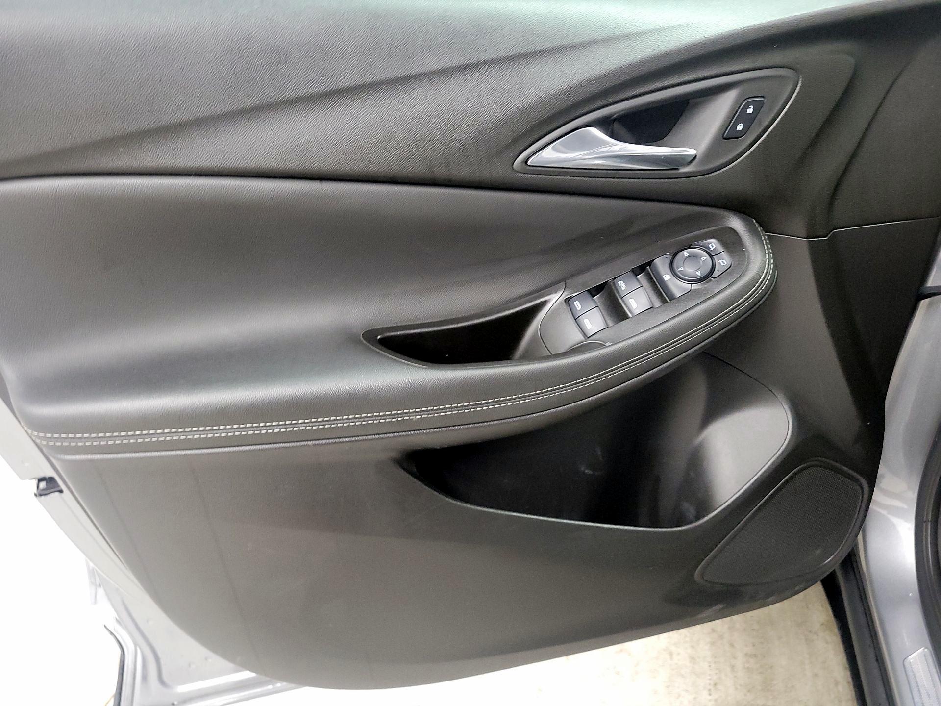 Thumbnail: 2023 Buick Encore GX - 12